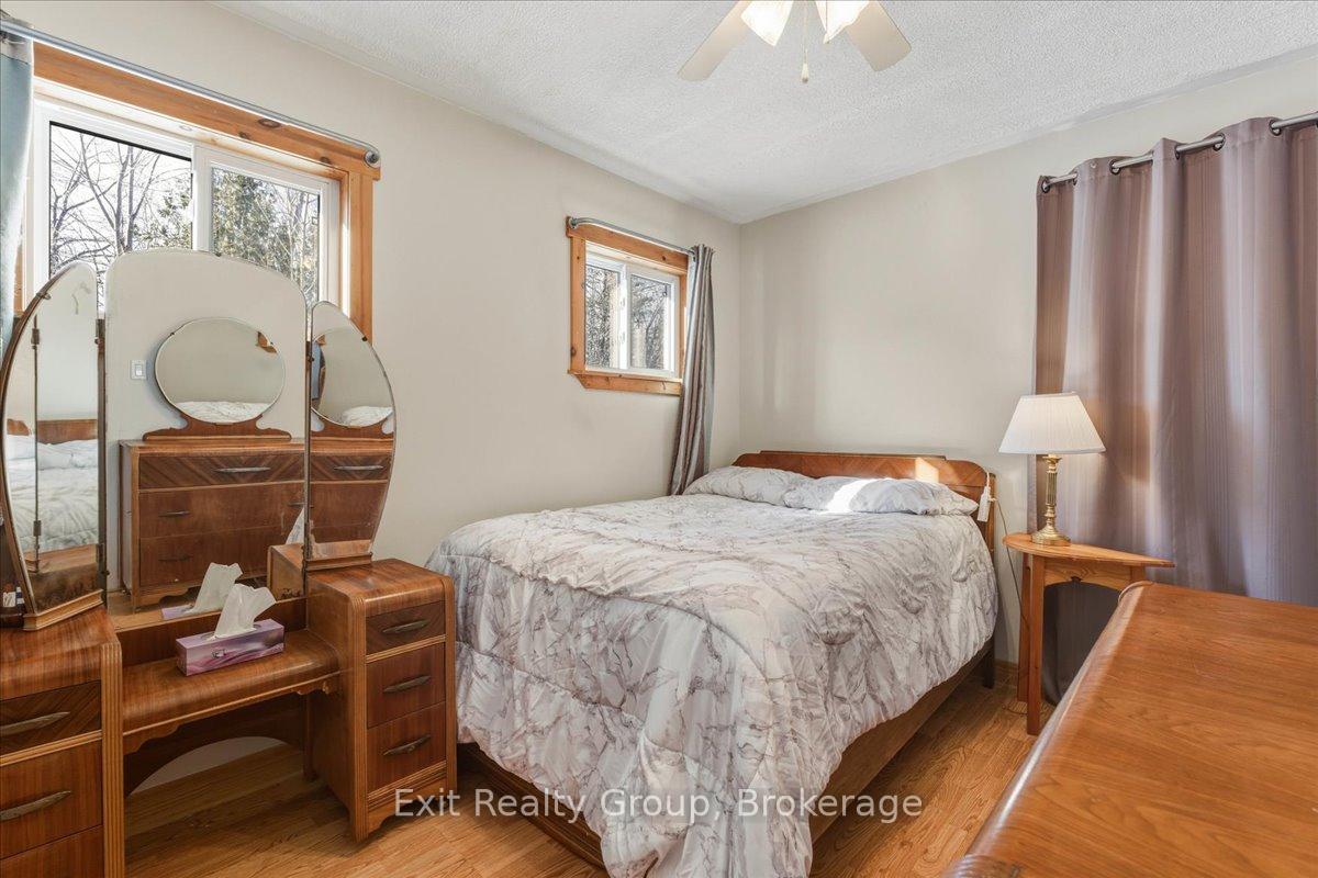 Photo 17 of 33 Willow Point Road, Brighton, Rural Brighton — HOMEH