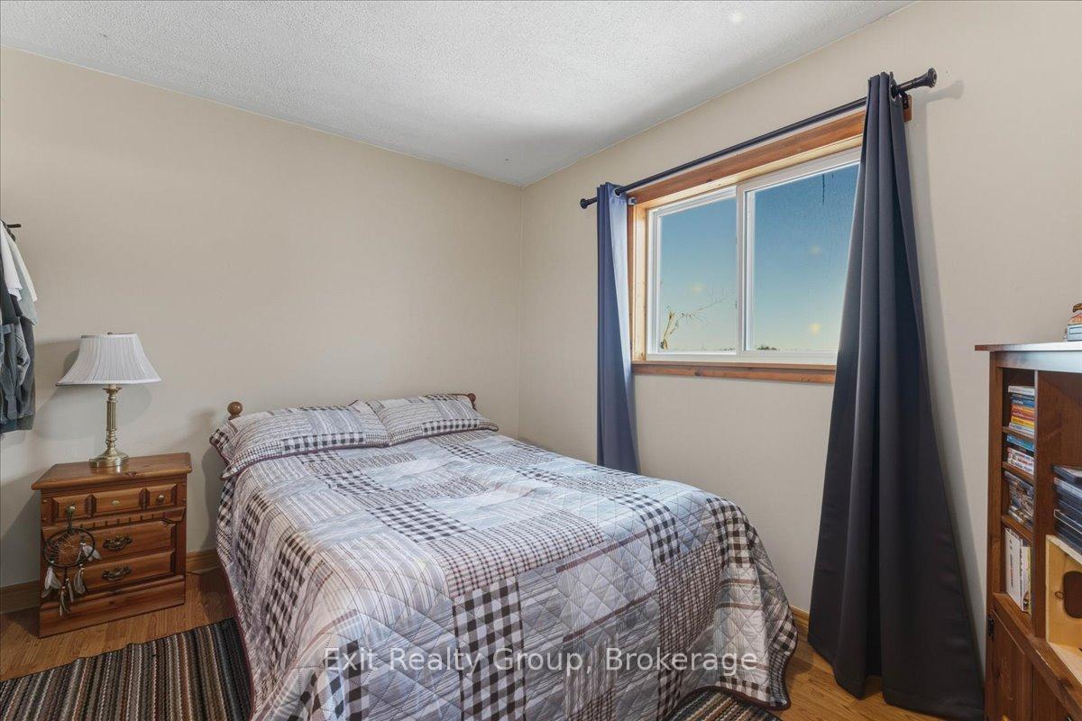 Photo 19 of 33 Willow Point Road, Brighton, Rural Brighton — HOMEH