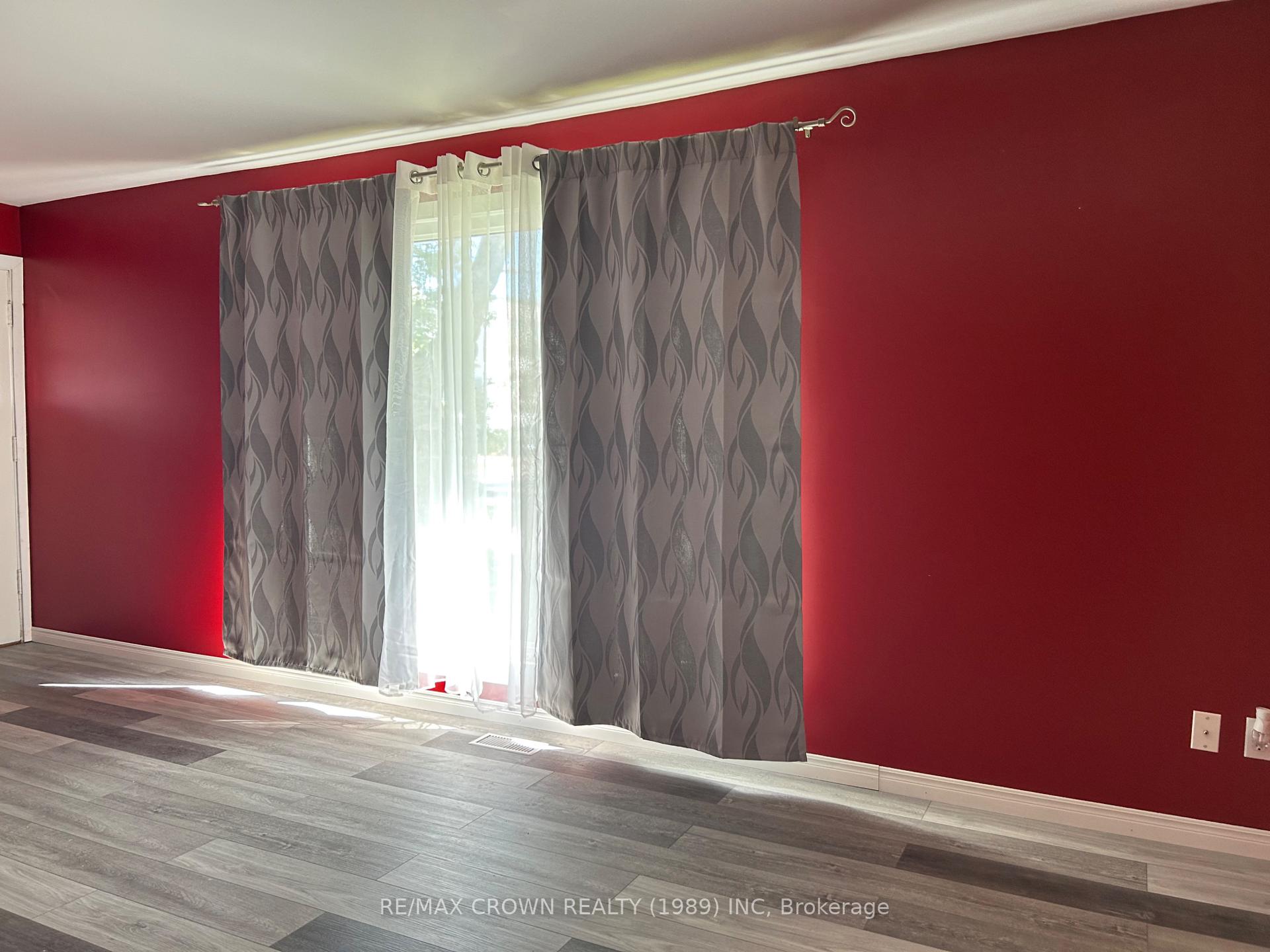 Photo 16 of 85 Dominion Avenue, Kapuskasing — HOMEH