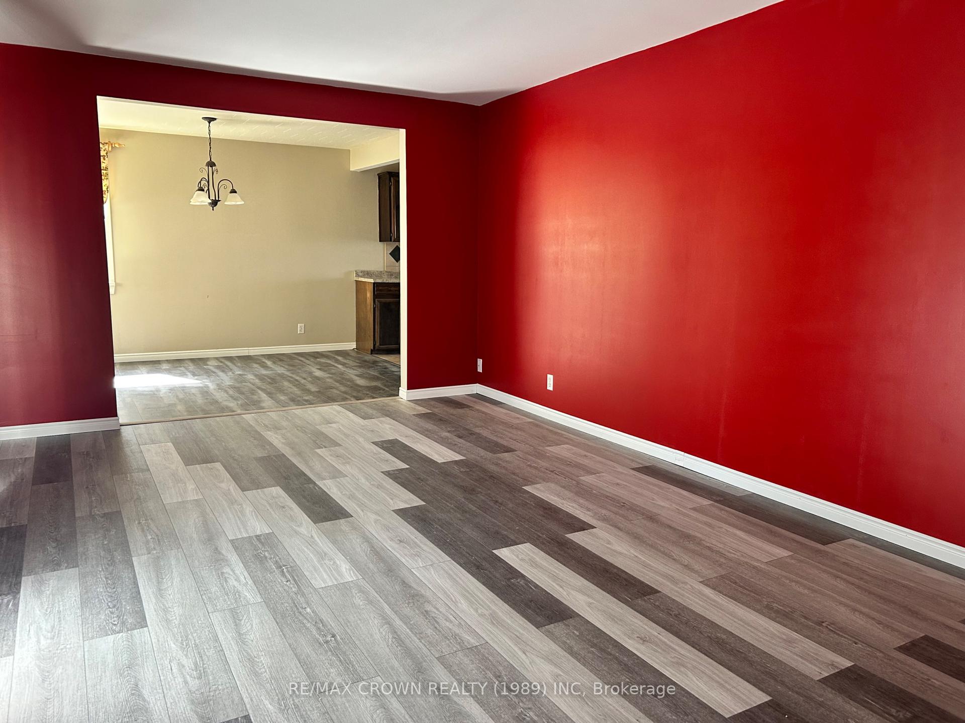 Photo 18 of 85 Dominion Avenue, Kapuskasing — HOMEH