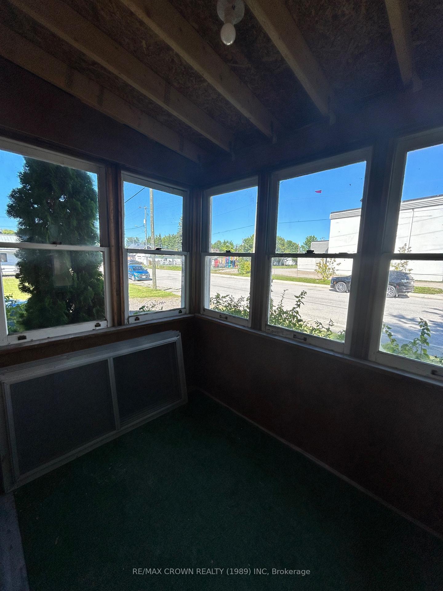Photo 19 of 85 Dominion Avenue, Kapuskasing — HOMEH