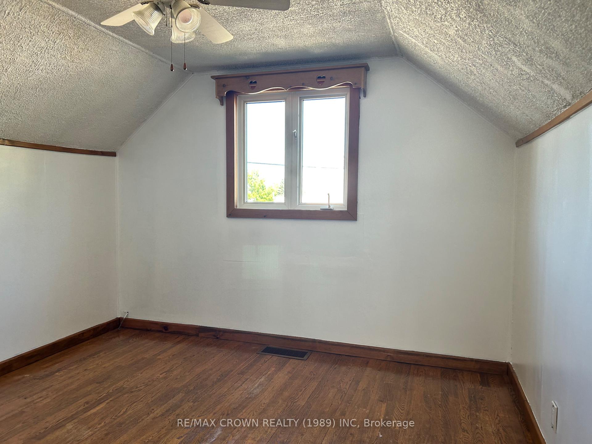 Photo 30 of 85 Dominion Avenue, Kapuskasing — HOMEH