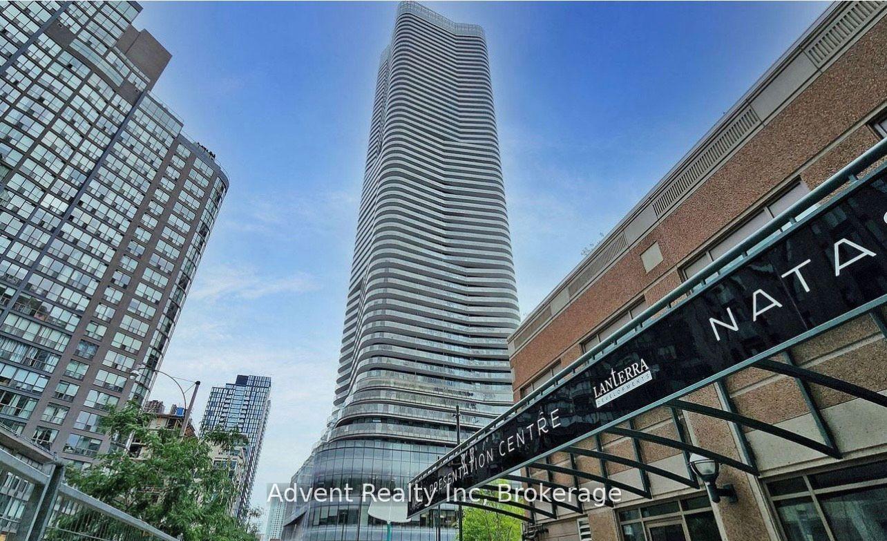 Photo 1 of Unit 5213, 11 Wellesley Street W, Toronto, Bay Street Corridor — HOMEH