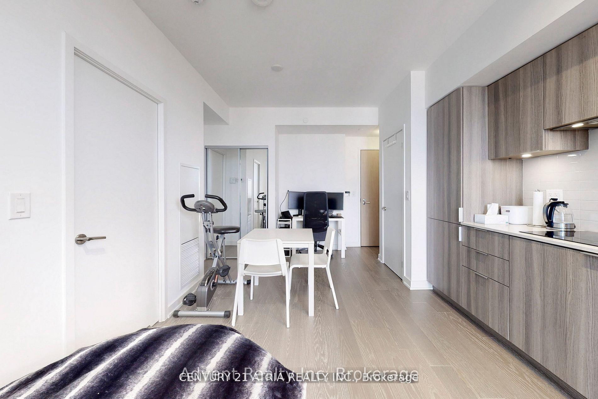 Photo 16 of Unit 5213, 11 Wellesley Street W, Toronto, Bay Street Corridor — HOMEH