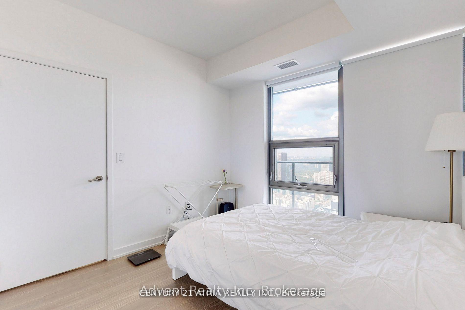 Photo 25 of Unit 5213, 11 Wellesley Street W, Toronto, Bay Street Corridor — HOMEH