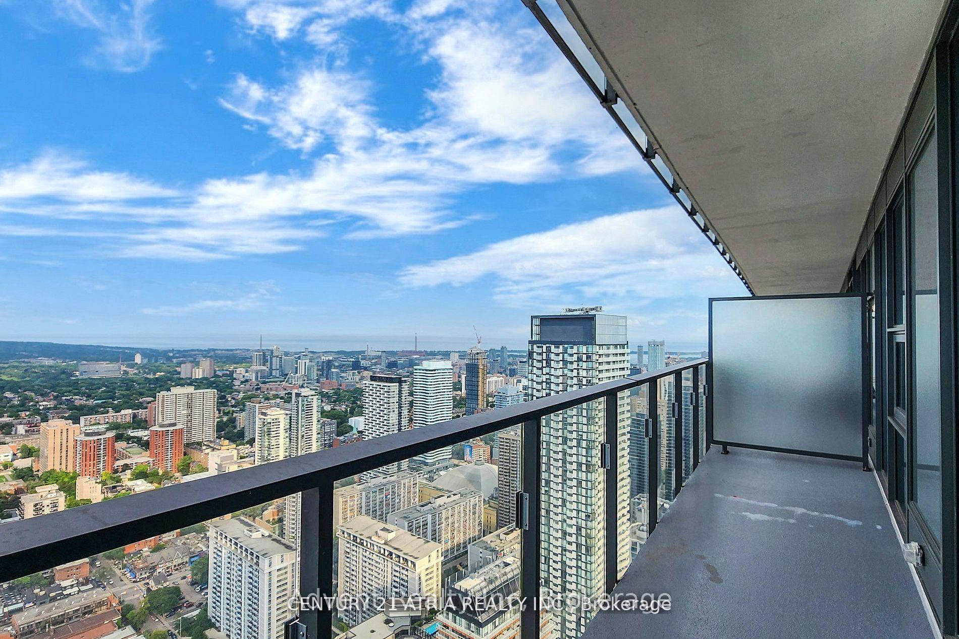 Photo 35 of Unit 5213, 11 Wellesley Street W, Toronto, Bay Street Corridor — HOMEH