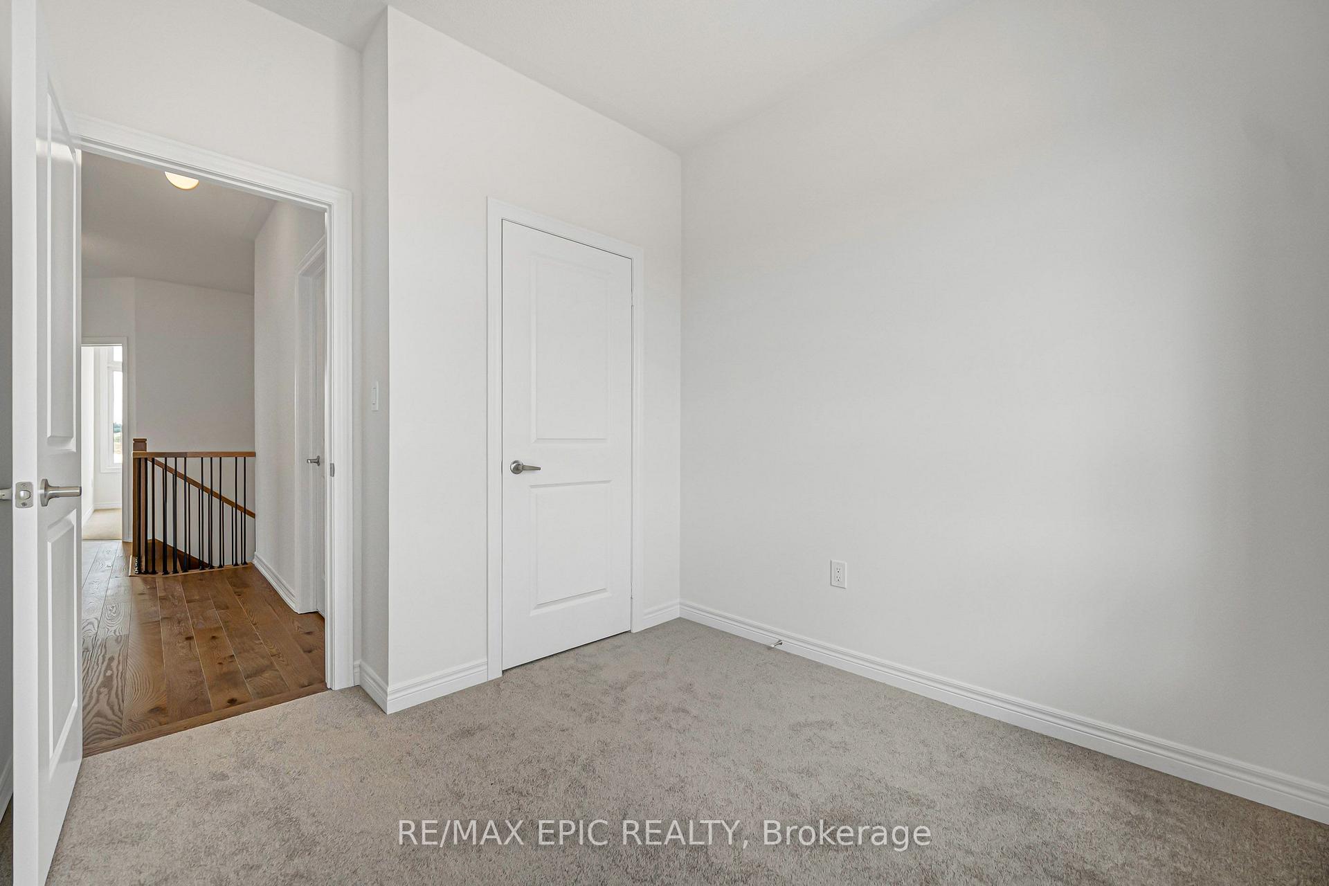 Photo 32 of 179 Vine Cliff Boulevard, Markham, Victoria Manor-Jennings Gate — HOMEH