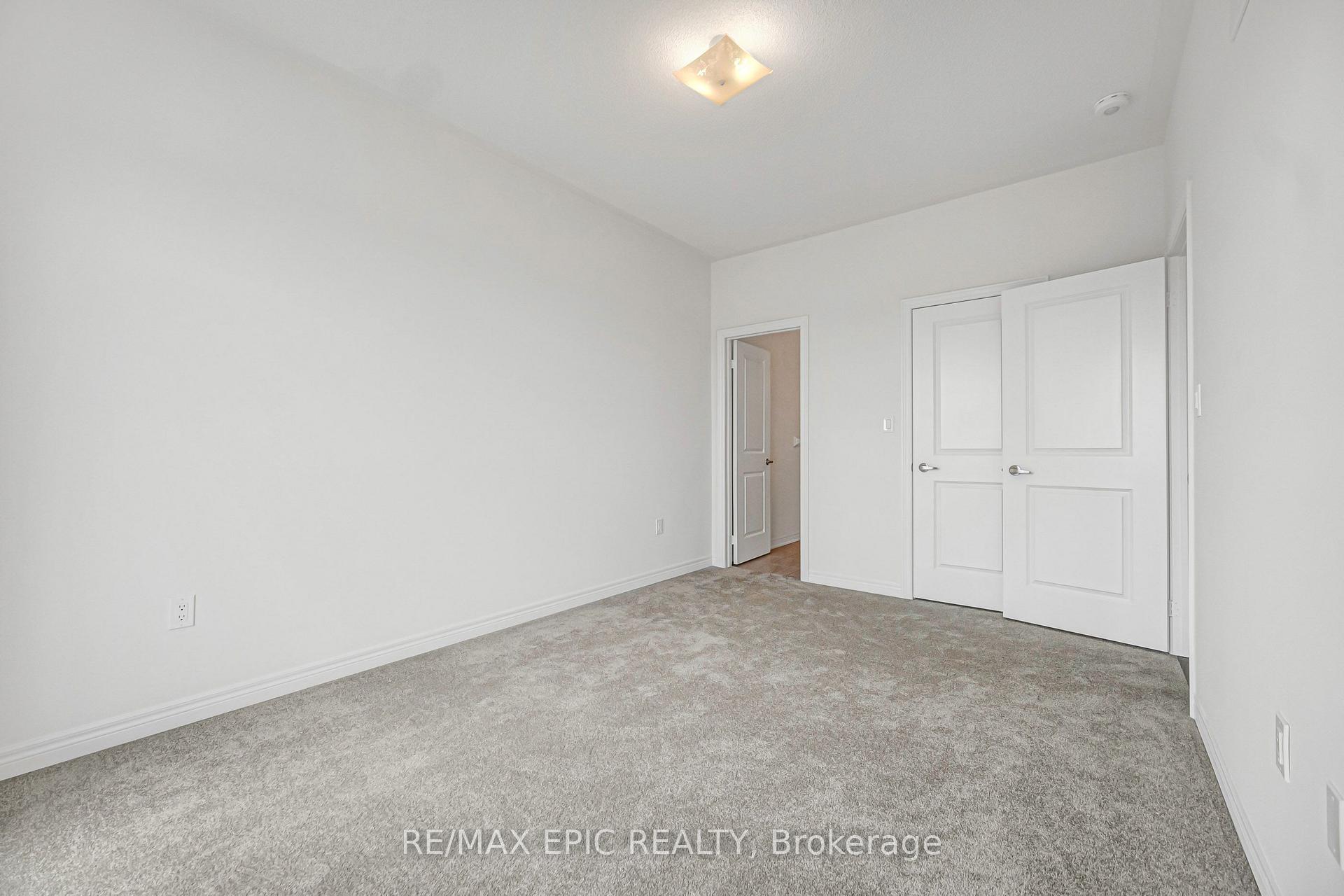 Photo 36 of 179 Vine Cliff Boulevard, Markham, Victoria Manor-Jennings Gate — HOMEH