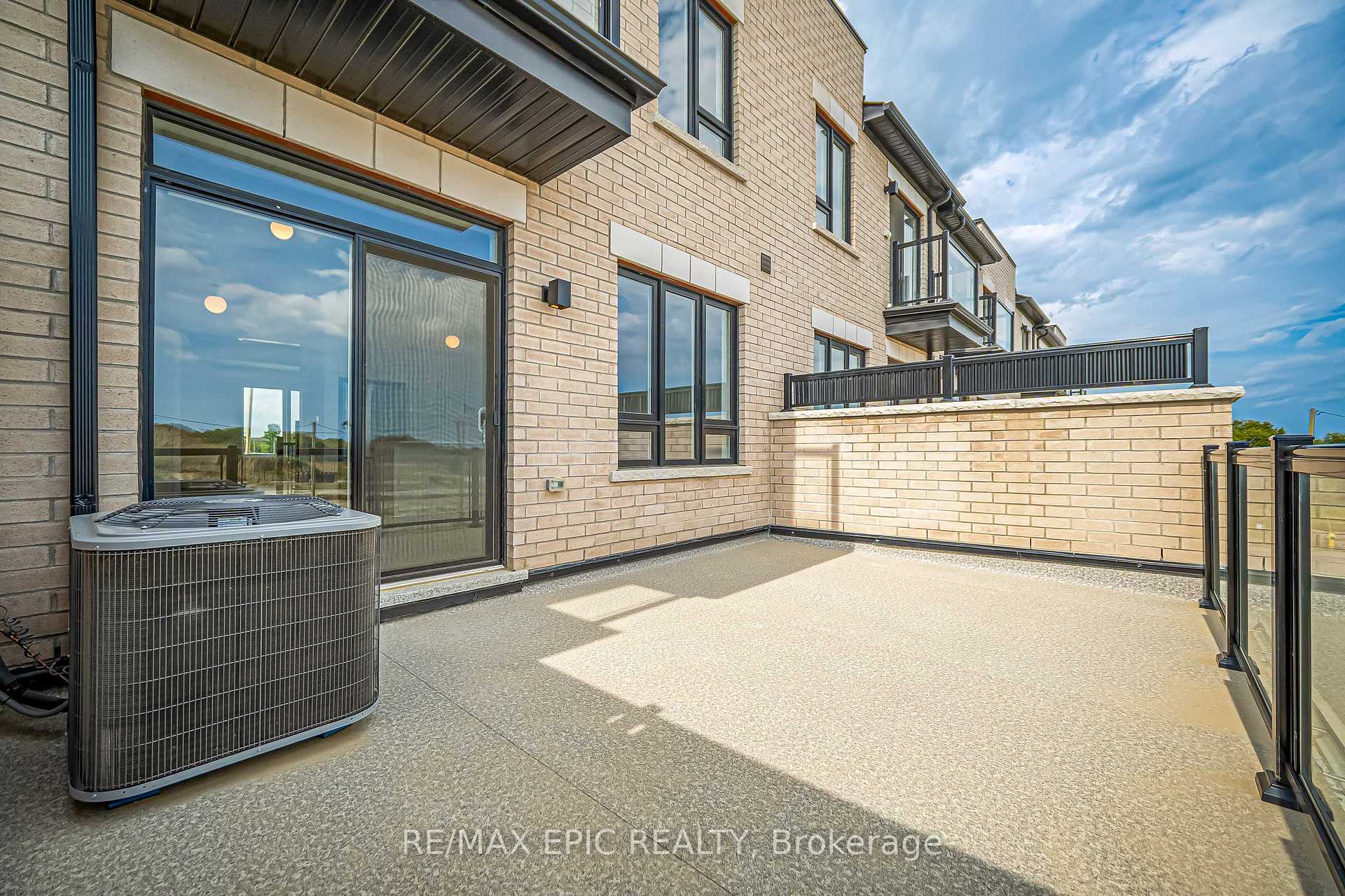 Photo 46 of 179 Vine Cliff Boulevard, Markham, Victoria Manor-Jennings Gate — HOMEH