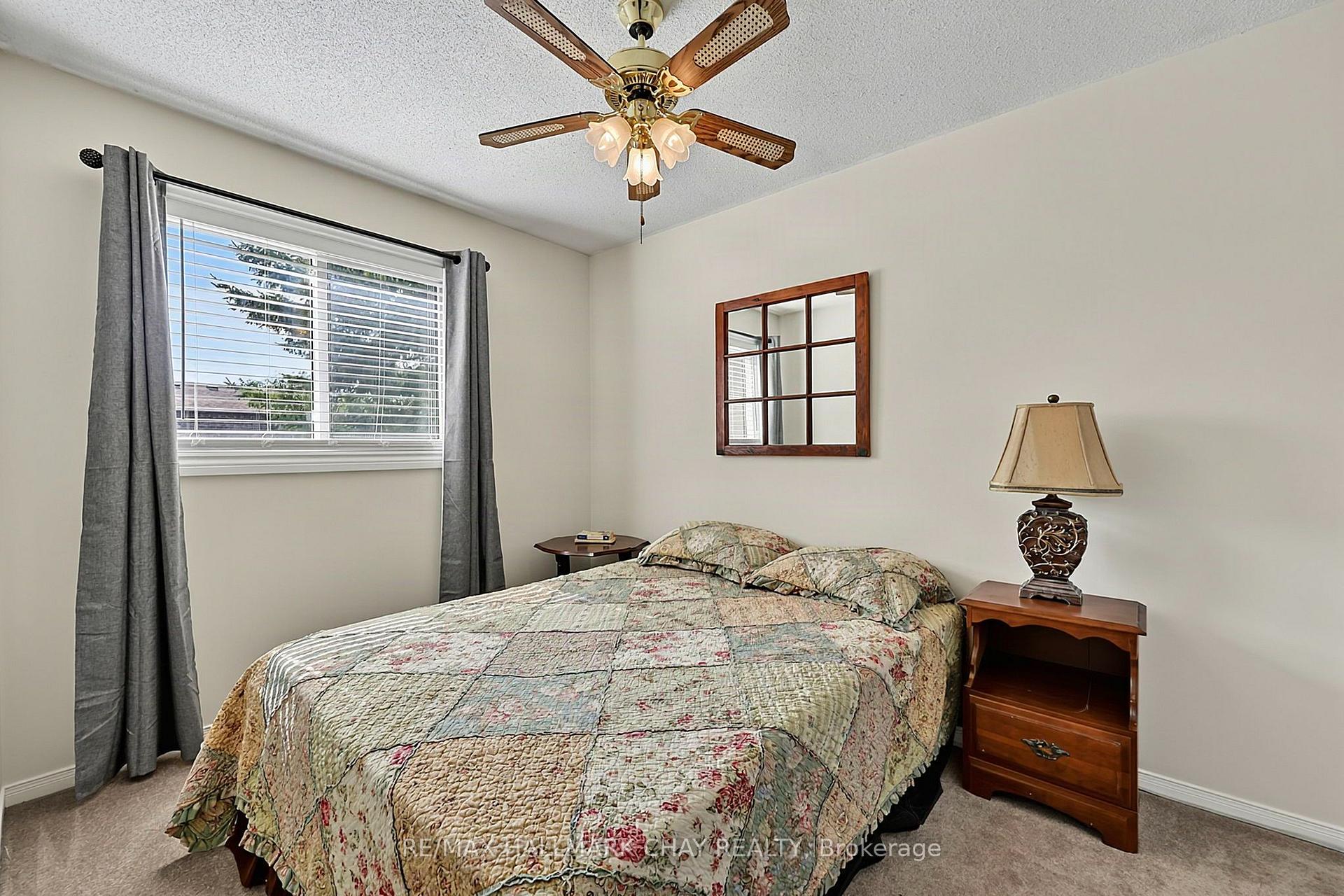 Photo 19 of 12 Grasett Crescent, Barrie, West Bayfield — HOMEH