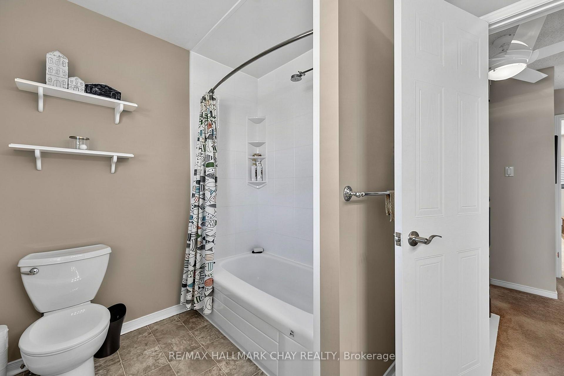 Photo 21 of 12 Grasett Crescent, Barrie, West Bayfield — HOMEH