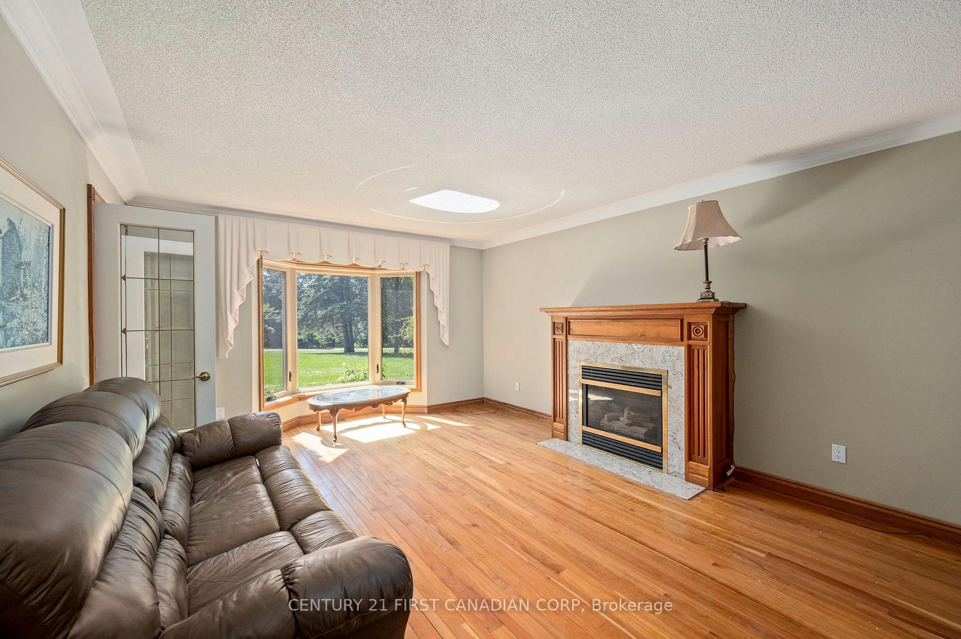 Photo 8 of 183 Wellington Street, Middlesex Centre, Delaware Town — HOMEH