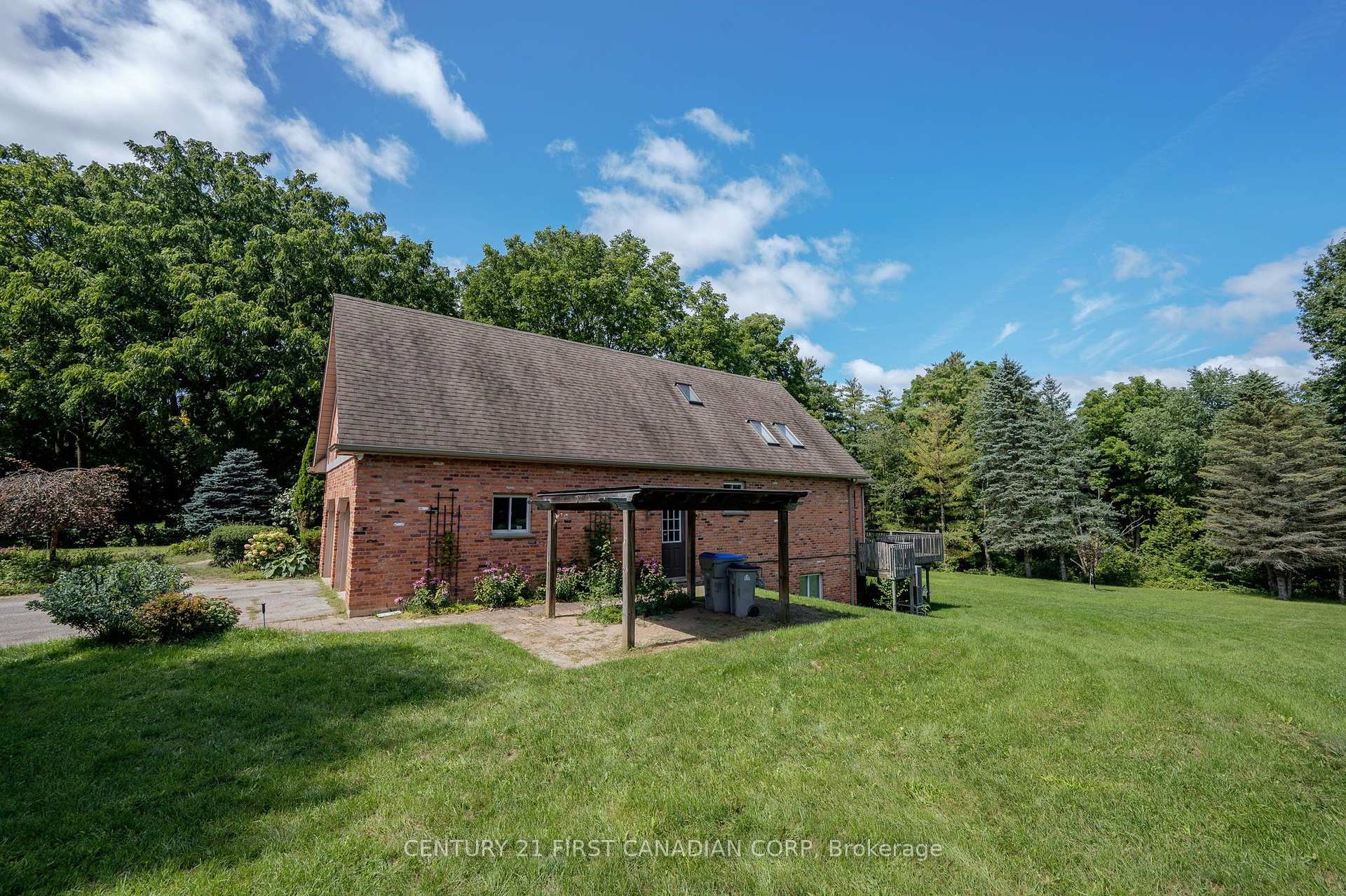 Photo 43 of 183 Wellington Street, Middlesex Centre, Delaware Town — HOMEH