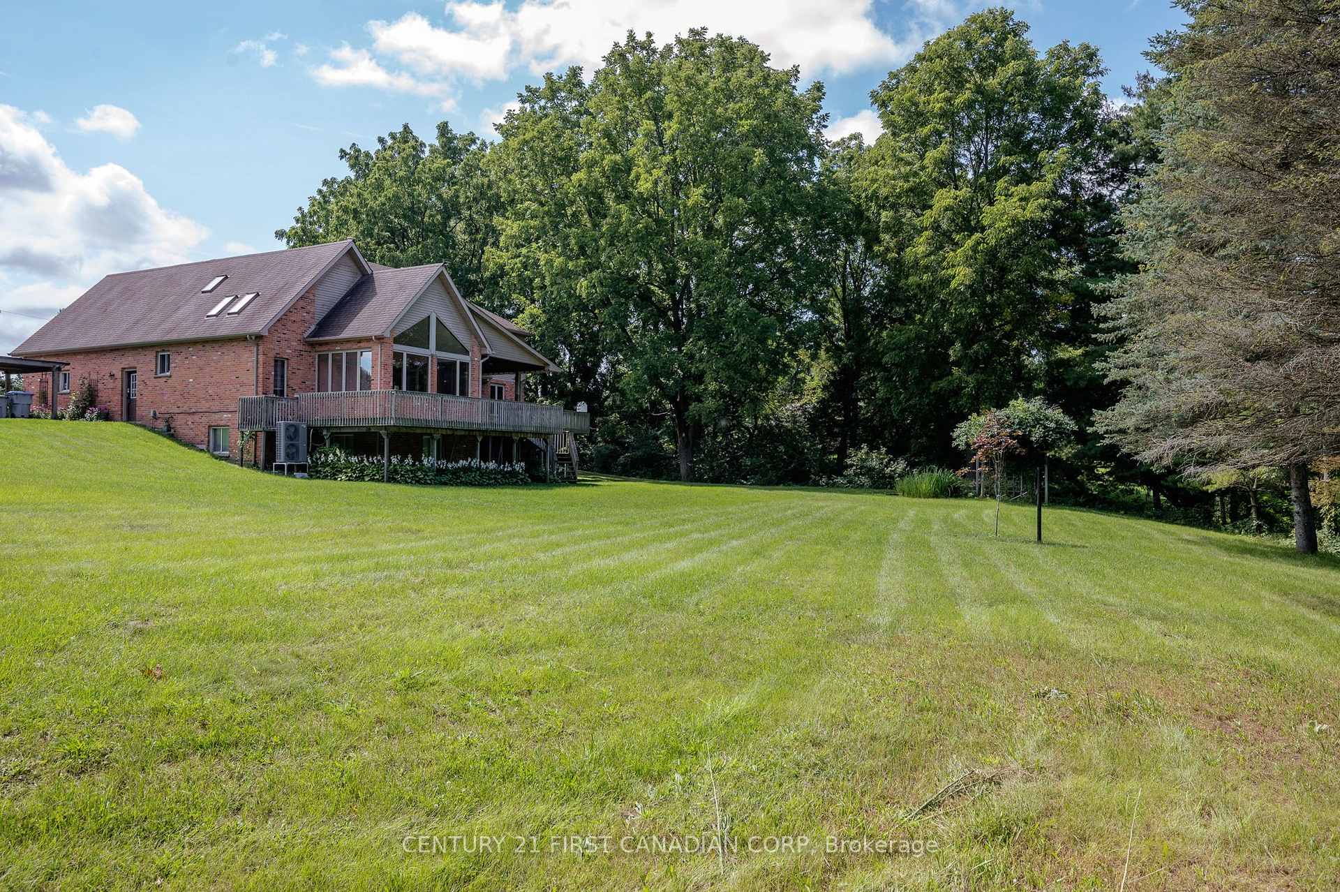 Photo 44 of 183 Wellington Street, Middlesex Centre, Delaware Town — HOMEH