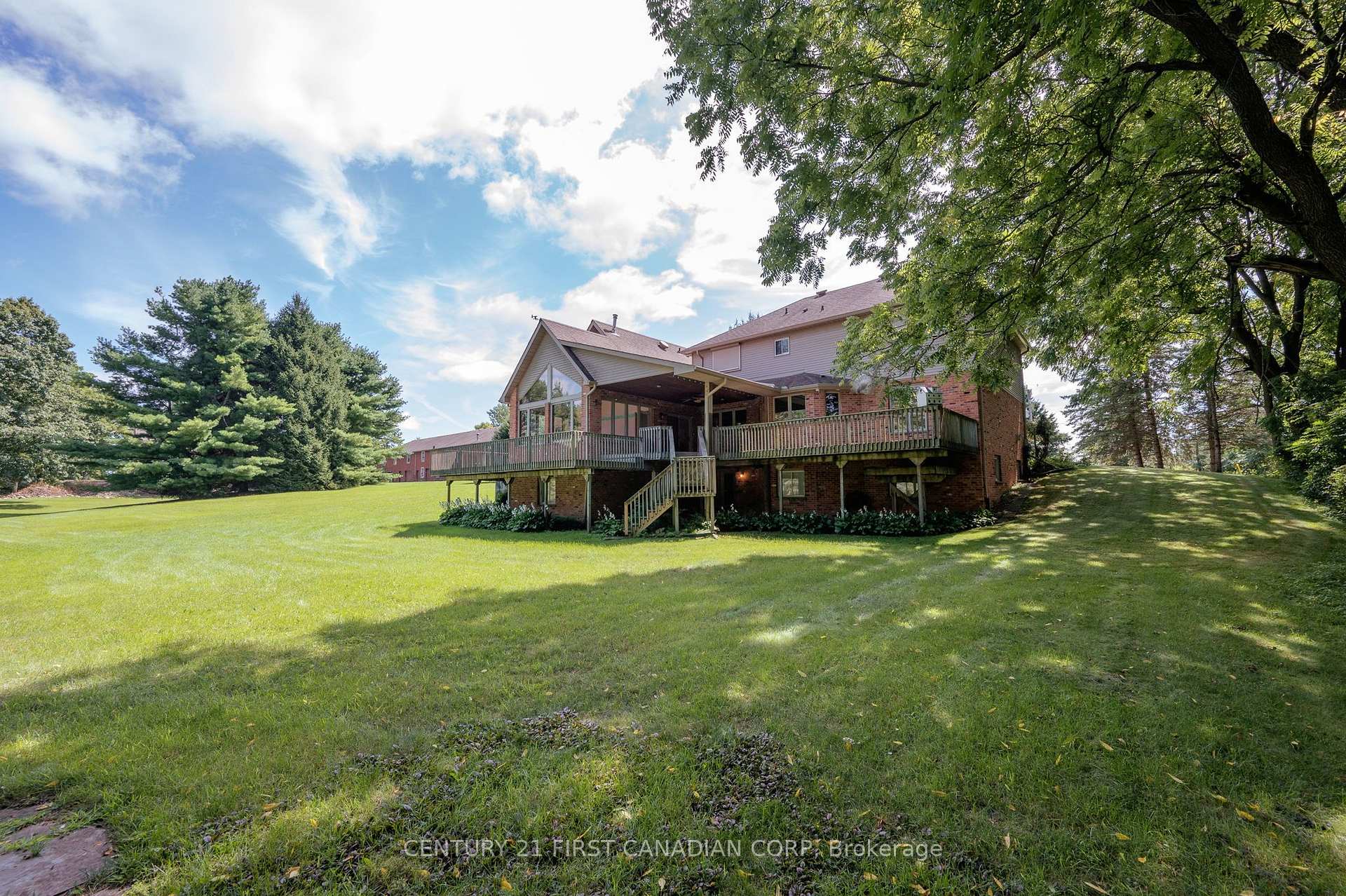 Photo 46 of 183 Wellington Street, Middlesex Centre, Delaware Town — HOMEH