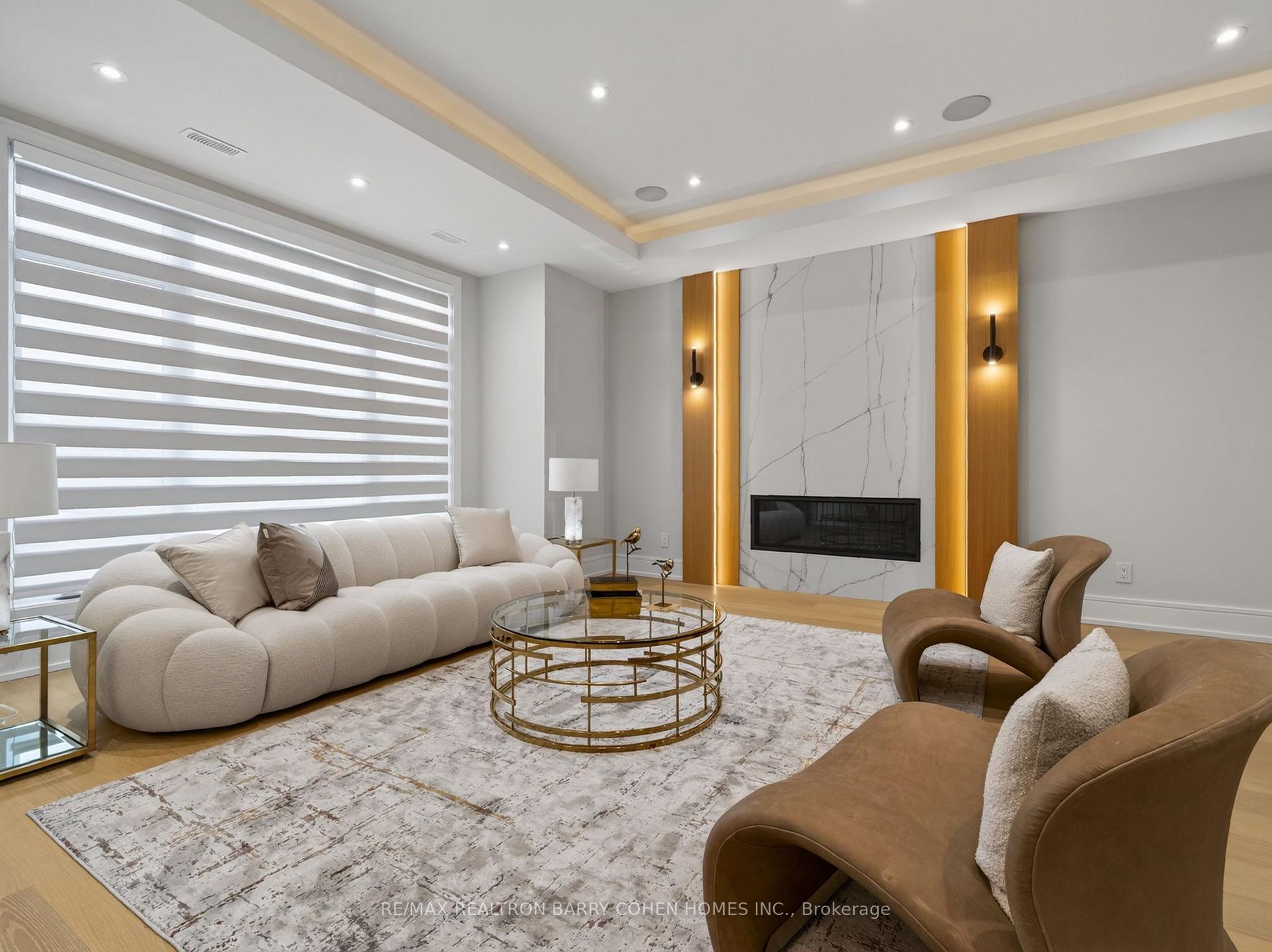 Photo 4 of 68 Lynnhaven Road, Toronto, Englemount-Lawrence — HOMEH