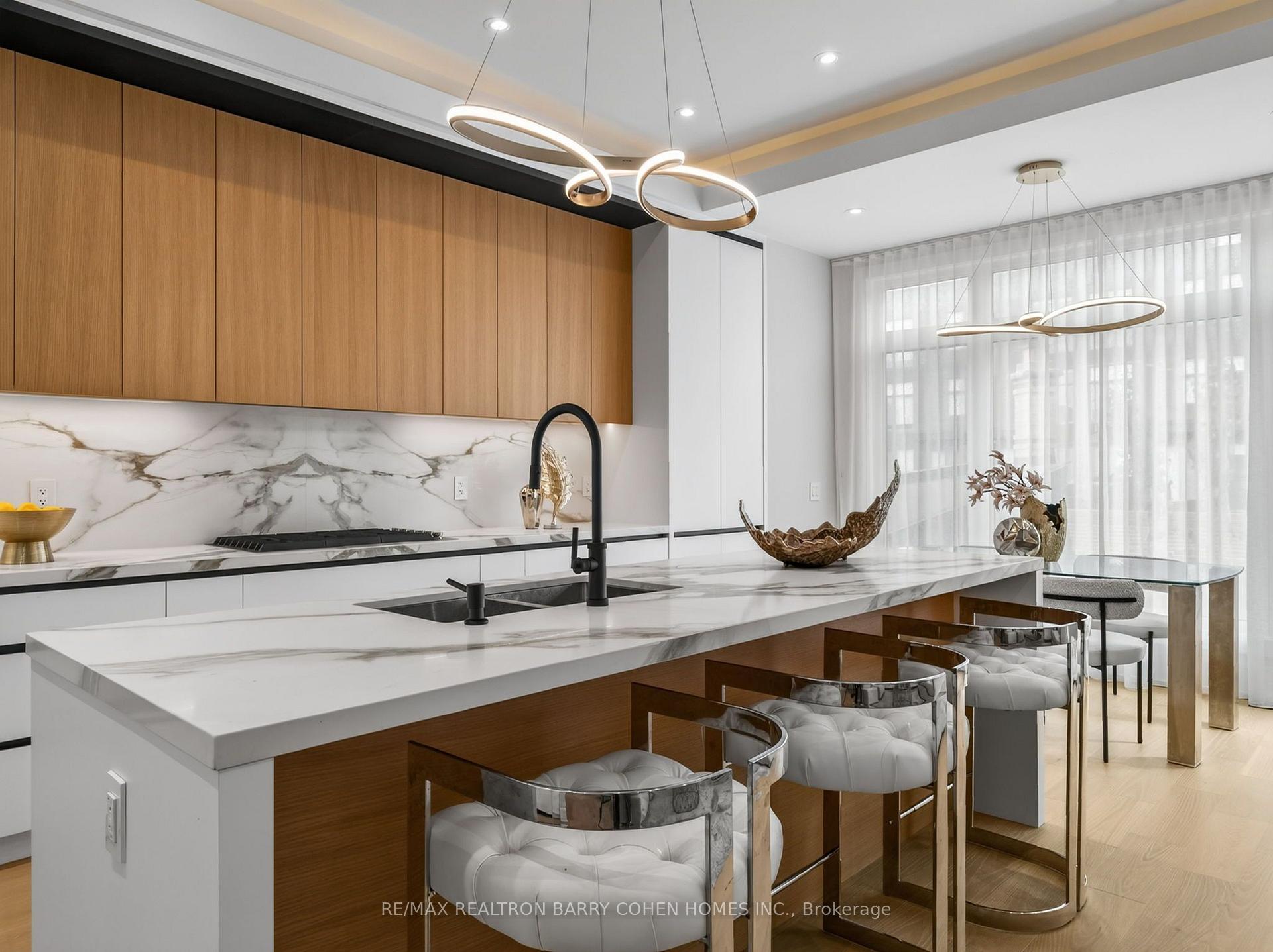 Photo 13 of 68 Lynnhaven Road, Toronto, Englemount-Lawrence — HOMEH