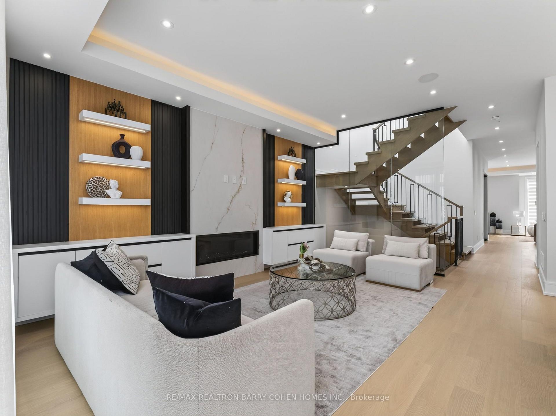 Photo 16 of 68 Lynnhaven Road, Toronto, Englemount-Lawrence — HOMEH