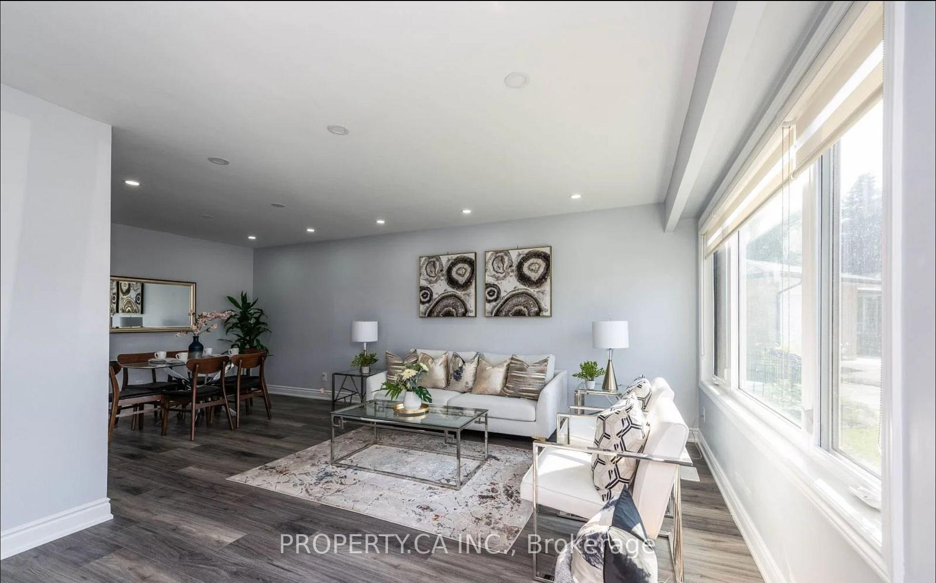 Photo 2 of 46 Wilton Drive, Brampton, Brampton East — HOMEH