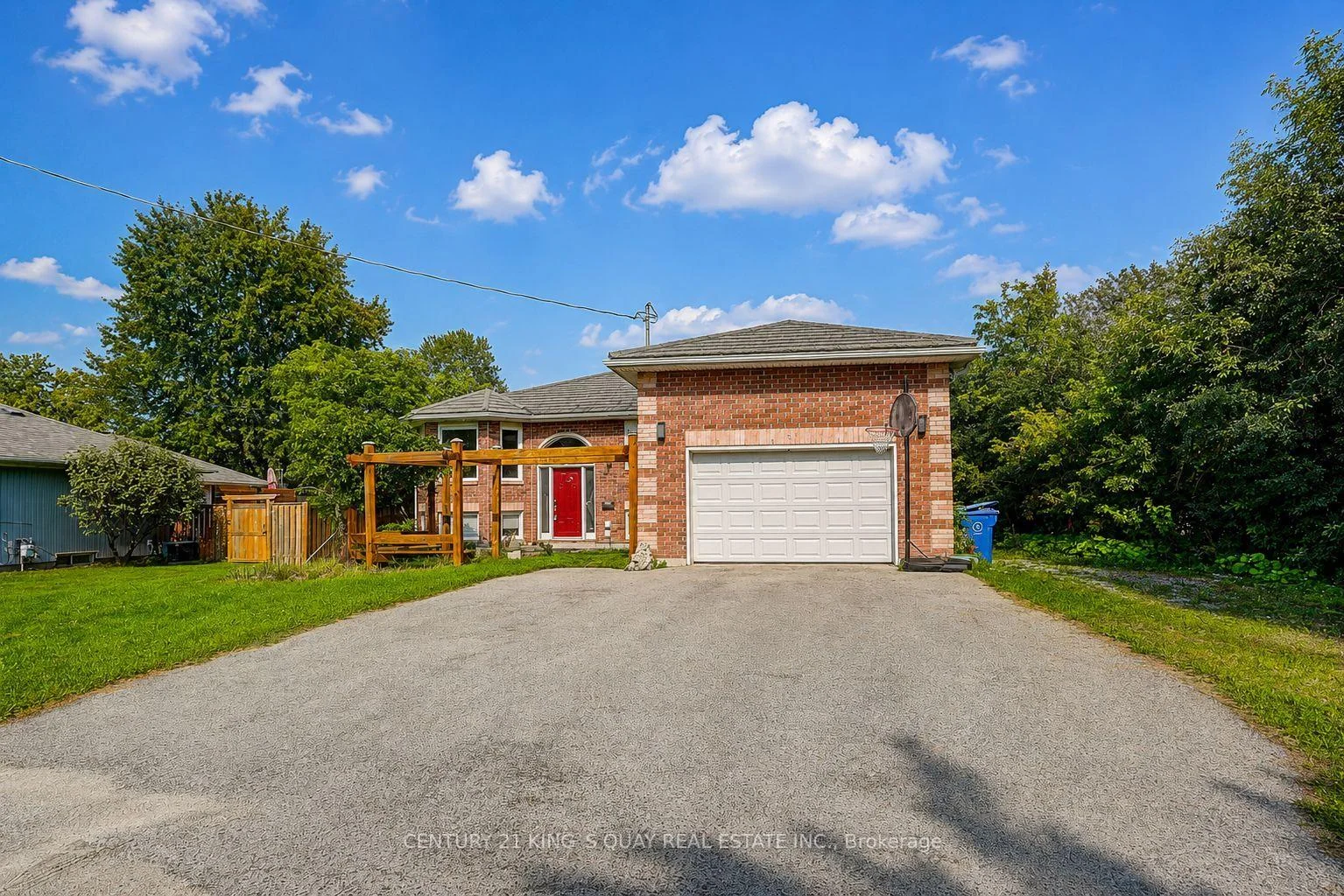 Photo 3 of 27 Windy Shore Drive, Georgina, Keswick North — HOMEH