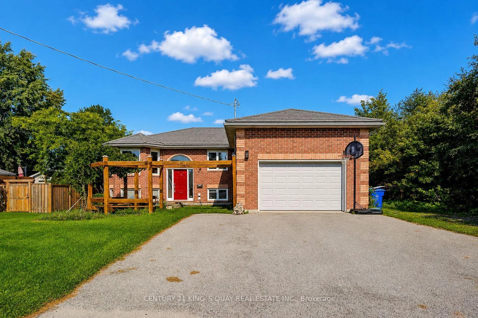 Photo 4 of 27 Windy Shore Drive, Georgina, Keswick North — HOMEH