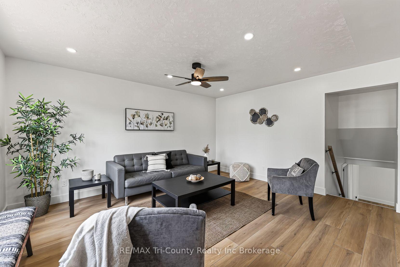 Photo 13 of 61 Airey Avenue, St. Thomas — HOMEH