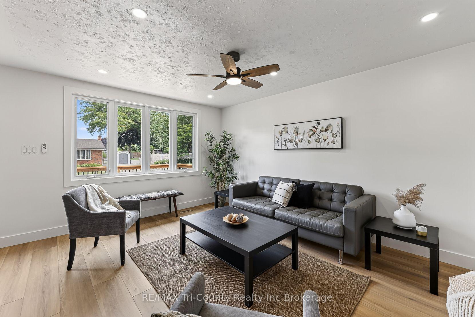 Photo 14 of 61 Airey Avenue, St. Thomas — HOMEH