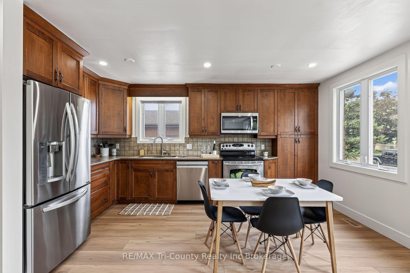 Photo 17 of 61 Airey Avenue, St. Thomas — HOMEH