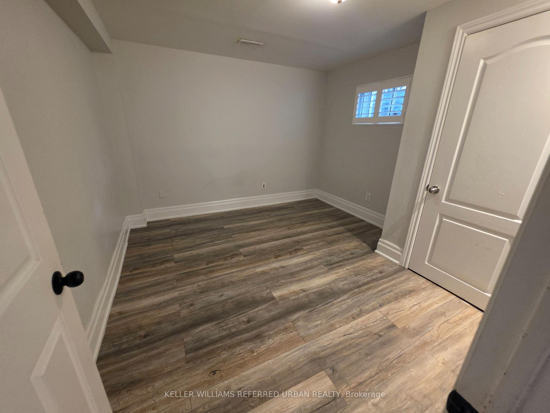 Photo 4 of Unit Bsmt, 7009 Lessard Lane, Mississauga, Meadowvale Village — HOMEH