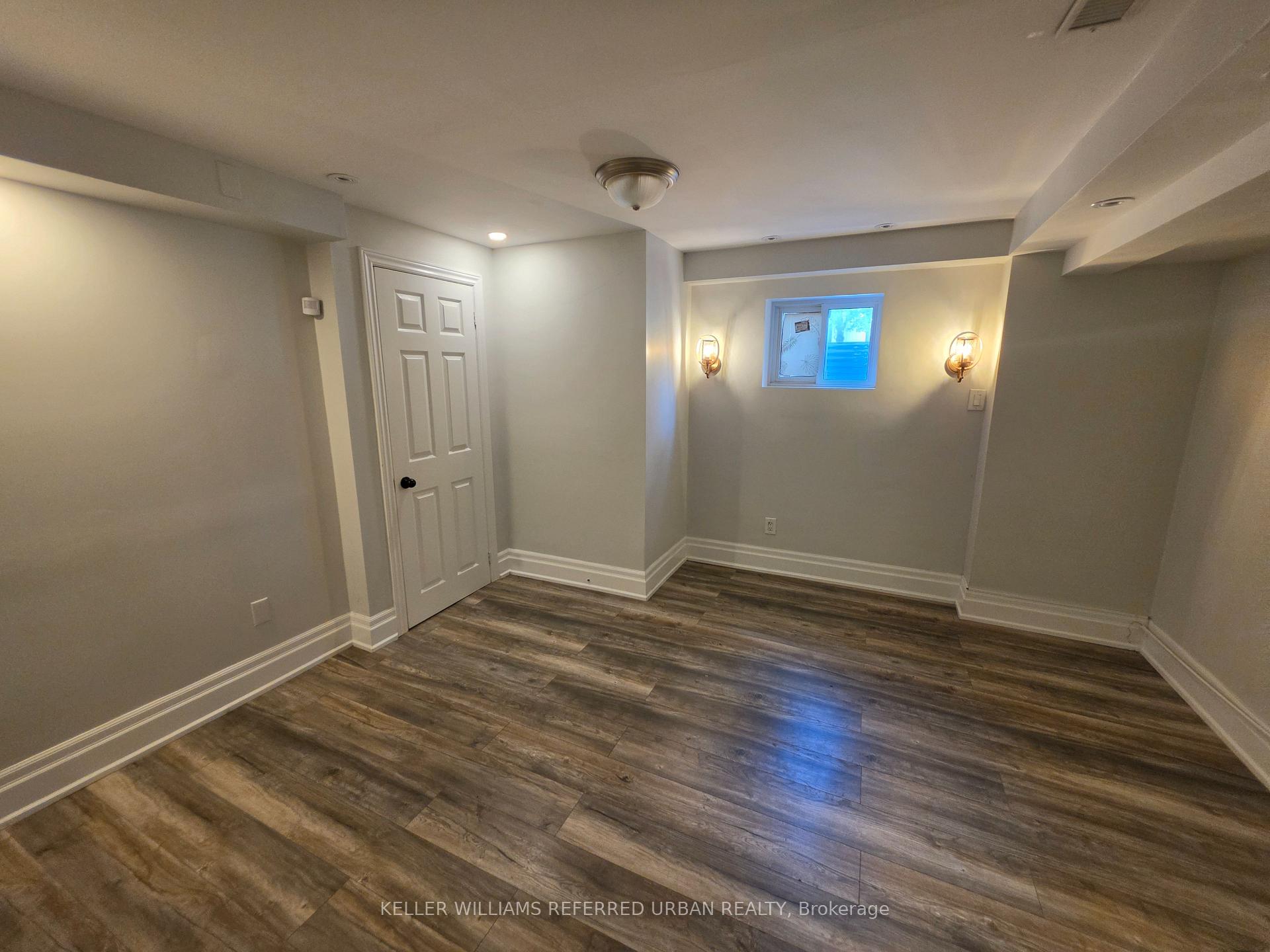 Photo 7 of Unit Bsmt, 7009 Lessard Lane, Mississauga, Meadowvale Village — HOMEH