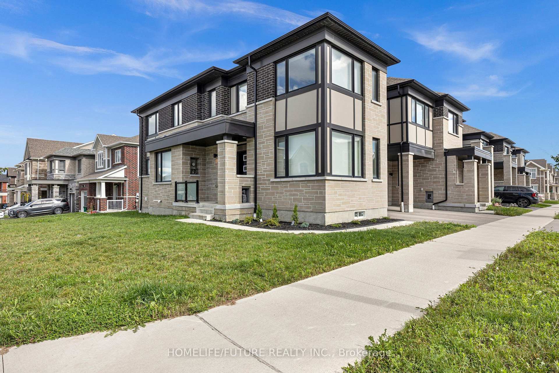 Photo of 3379 Swordbill Street
