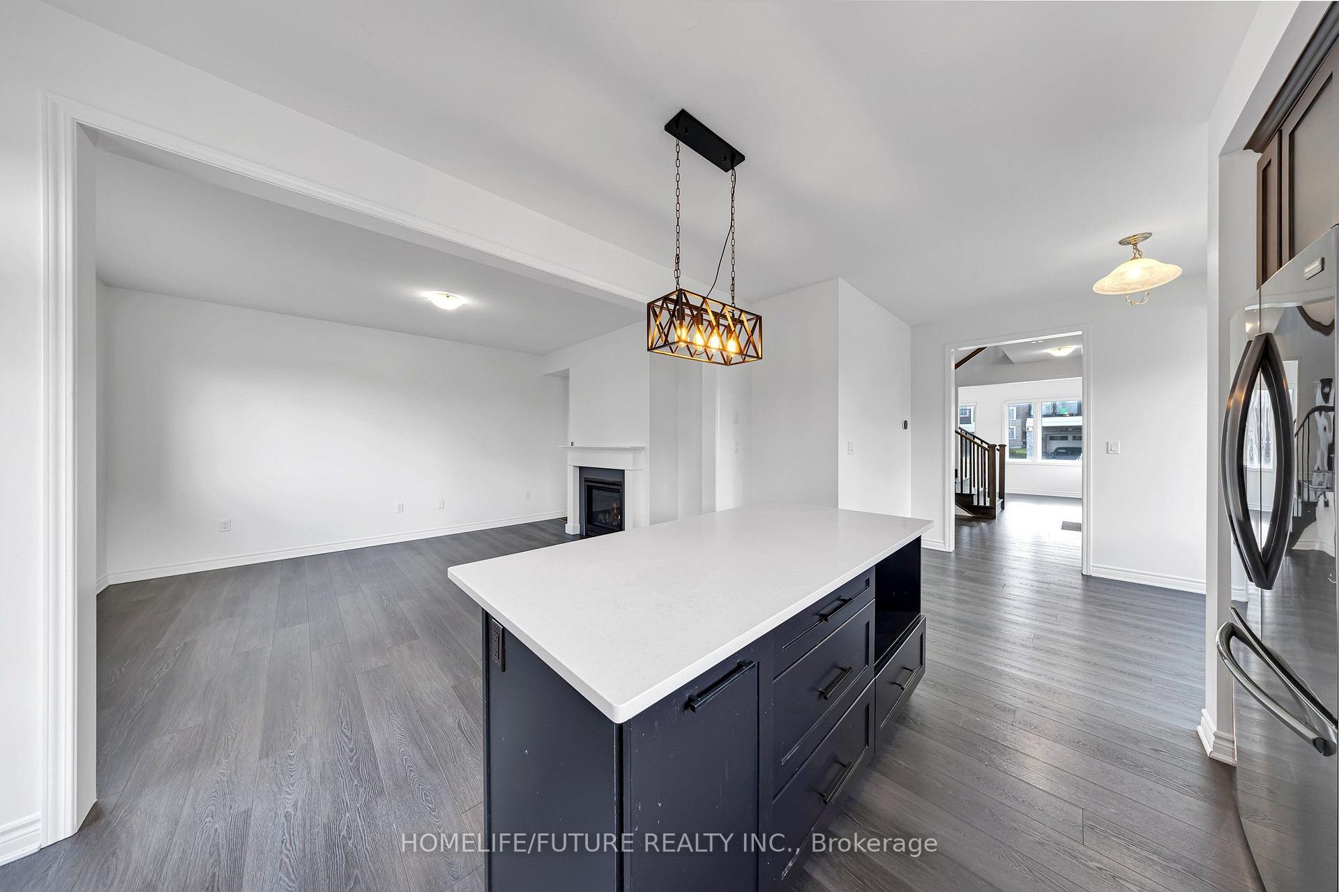 Photo 15 of 3379 Swordbill Street, Pickering, Rural Pickering — HOMEH