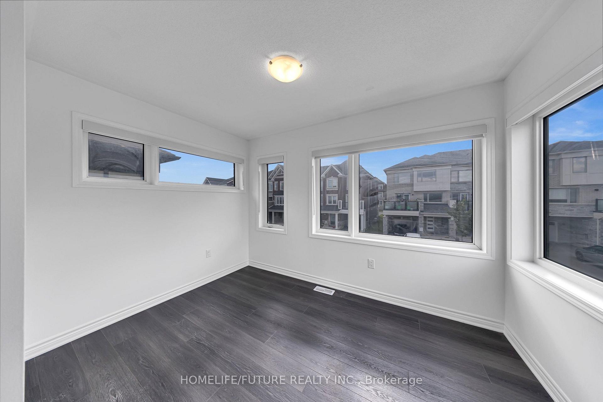 Photo 23 of 3379 Swordbill Street, Pickering, Rural Pickering — HOMEH