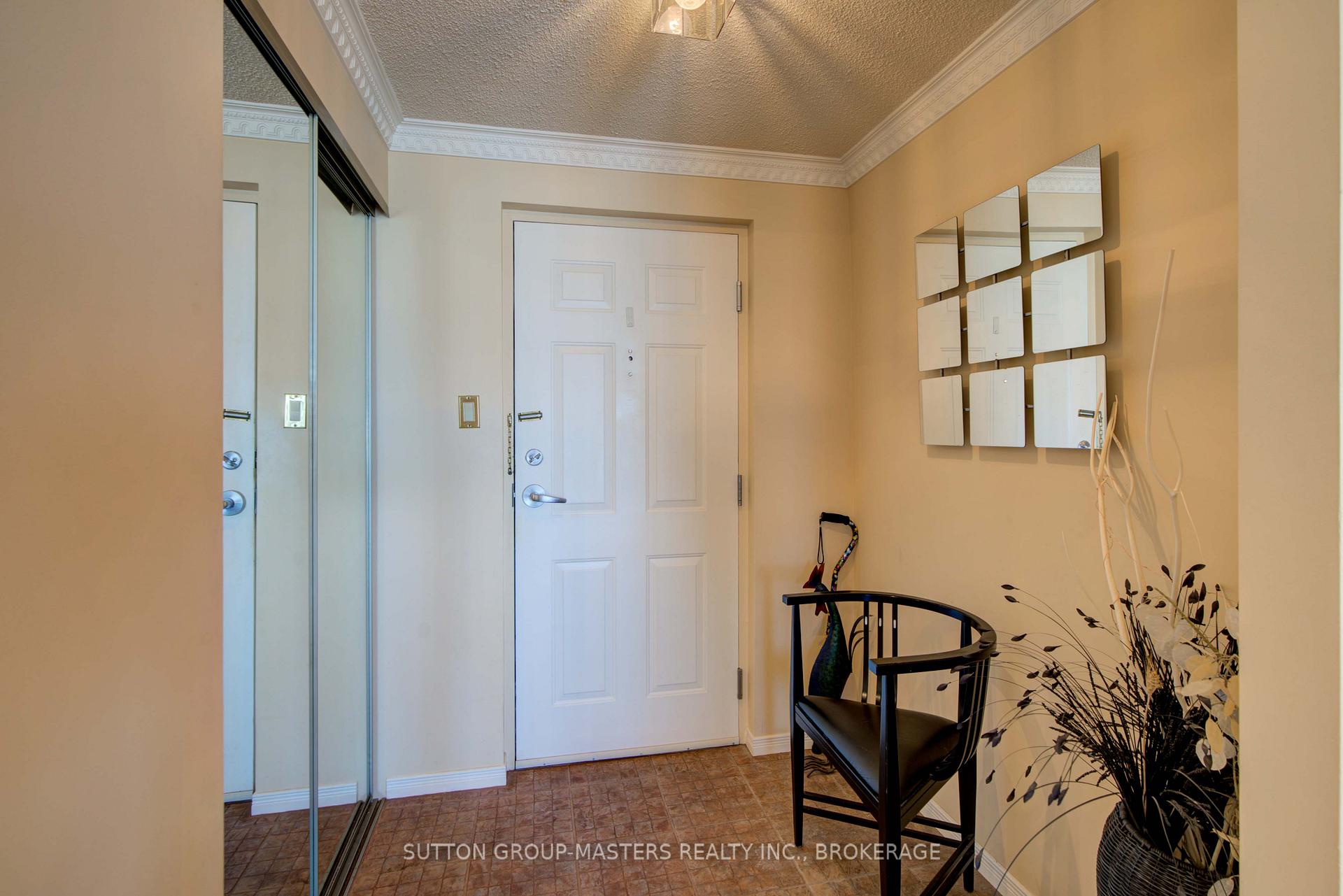 Photo 2 of Unit 1004, 257 Bath Road, Kingston, West of Sir John A. Blvd — HOMEH