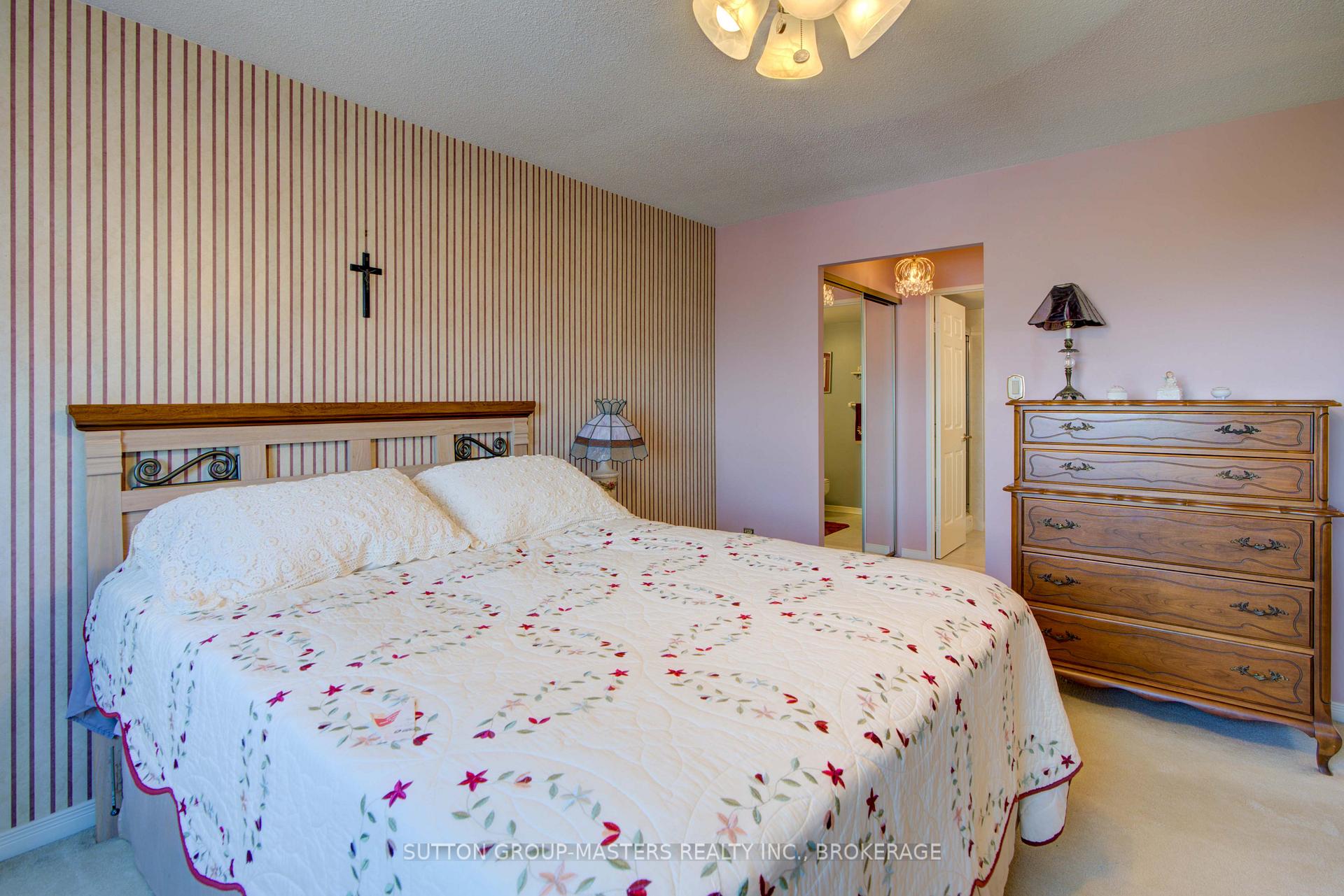 Photo 20 of Unit 1004, 257 Bath Road, Kingston, West of Sir John A. Blvd — HOMEH