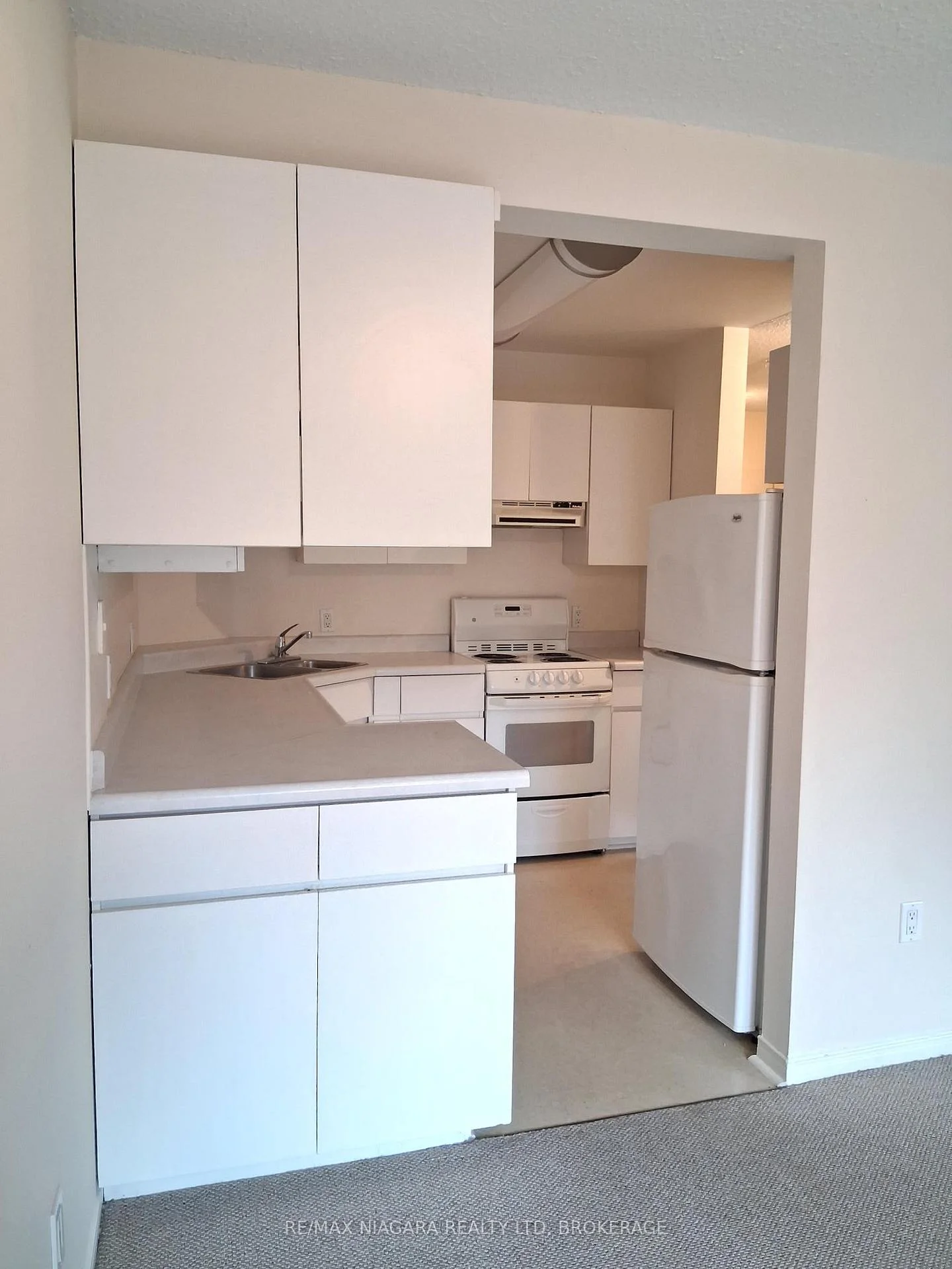 Photo 17 of Unit 2-3, 833 Foss Road, Pelham, Fenwick — HOMEH
