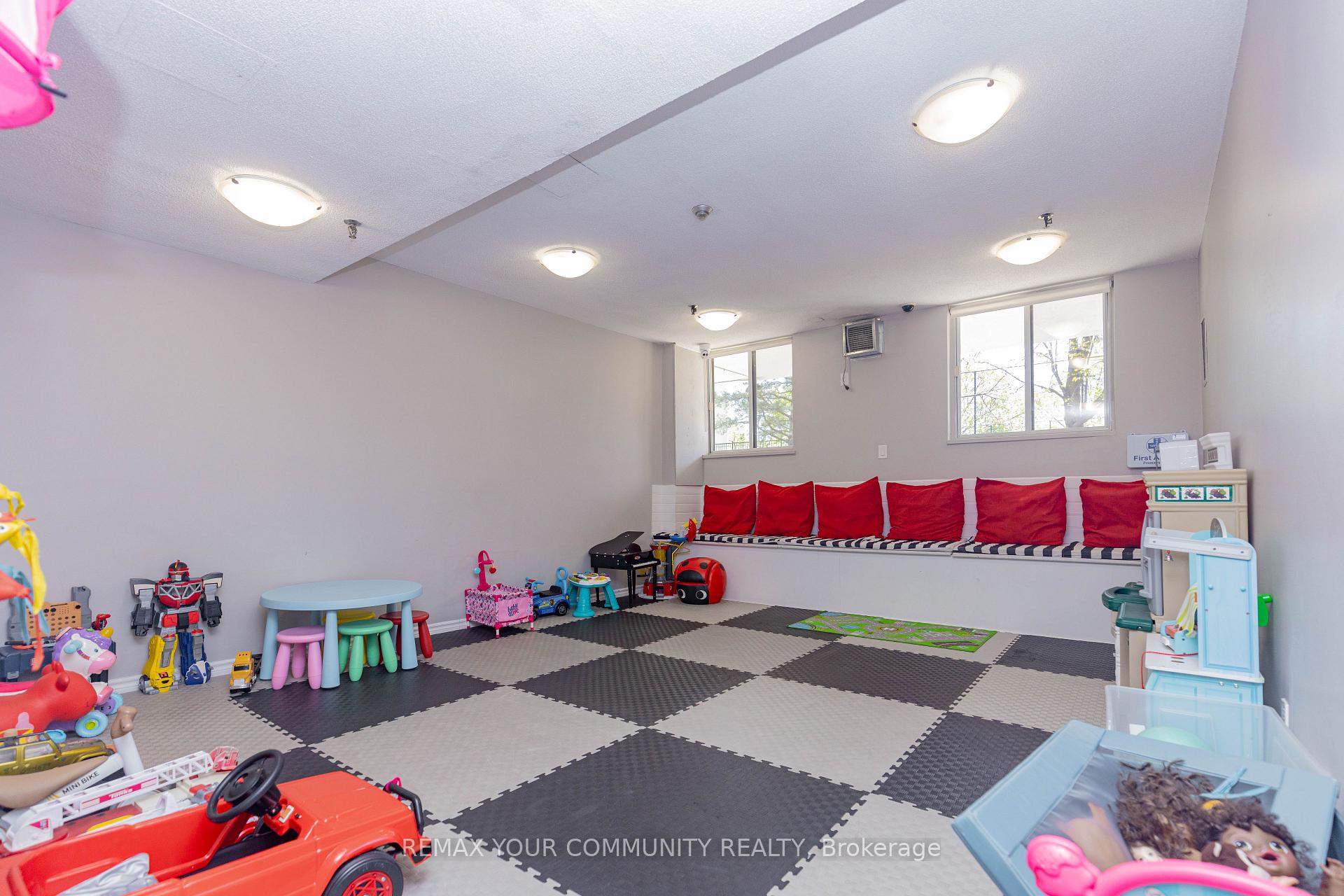 Photo 24 of Unit 708, 85 Emmett Avenue, North York, Mount Dennis — HOMEH