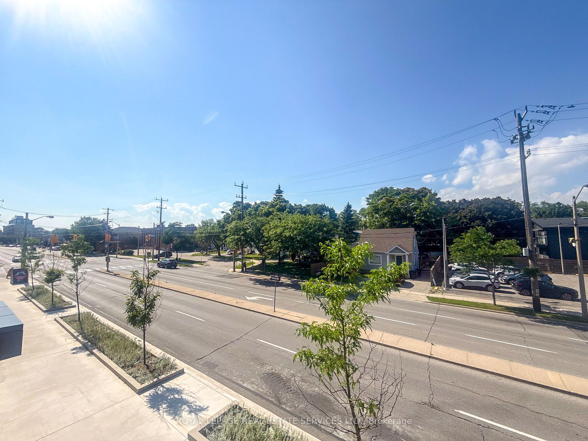 Photo 13 of Unit 105 Upper, 799 The Queensway, Etobicoke, Stonegate-Queensway — HOMEH