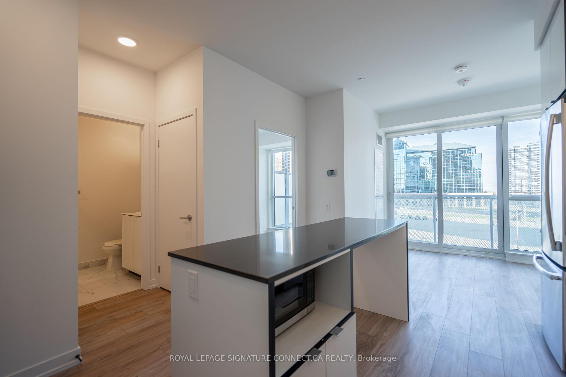 Photo 4 of Unit 409, 4065 Confederation Parkway, Mississauga, City Centre — HOMEH