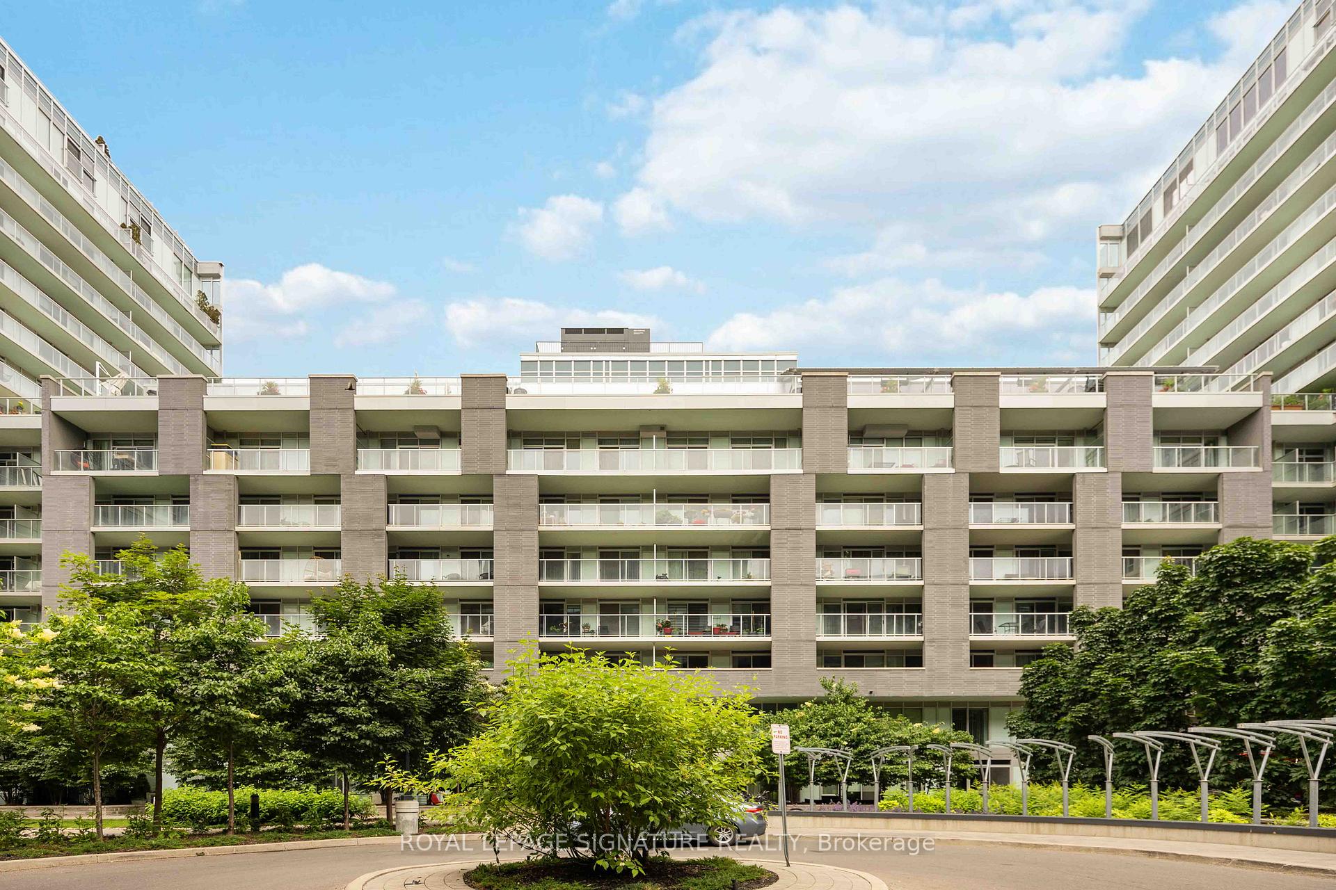 Front of Unit W311, 565 Wilson Avenue