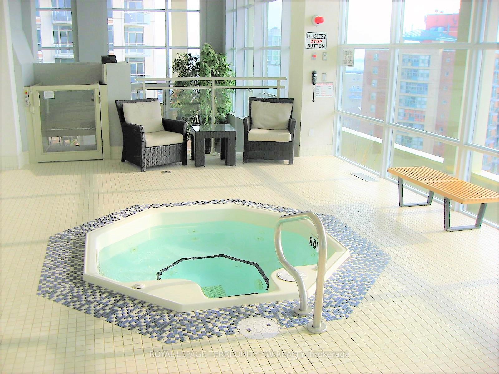 Photo 20 of Unit 912, 628 Fleet Street, Toronto, Niagara — HOMEH