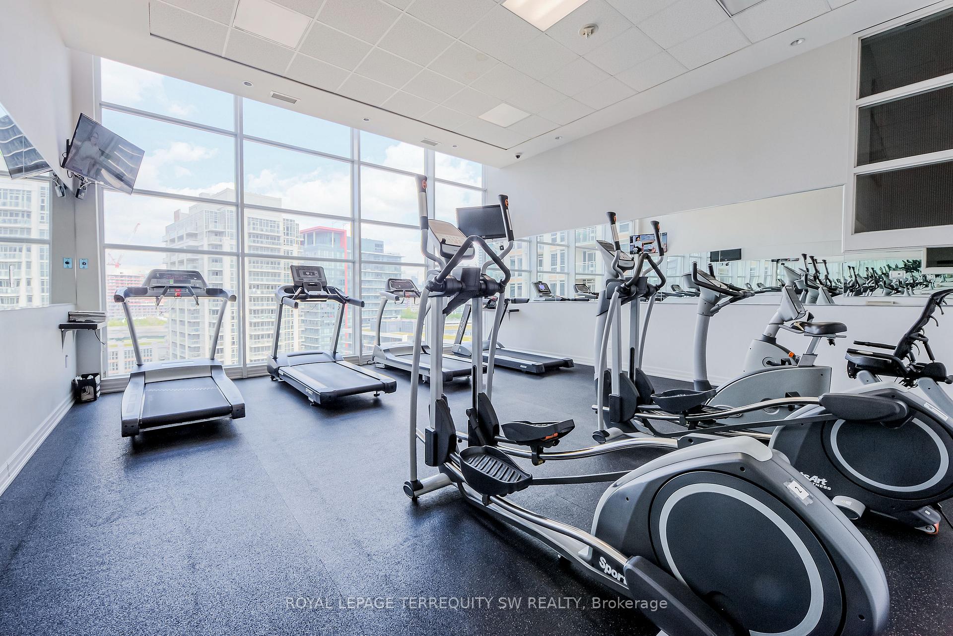 Photo 22 of Unit 912, 628 Fleet Street, Toronto, Niagara — HOMEH