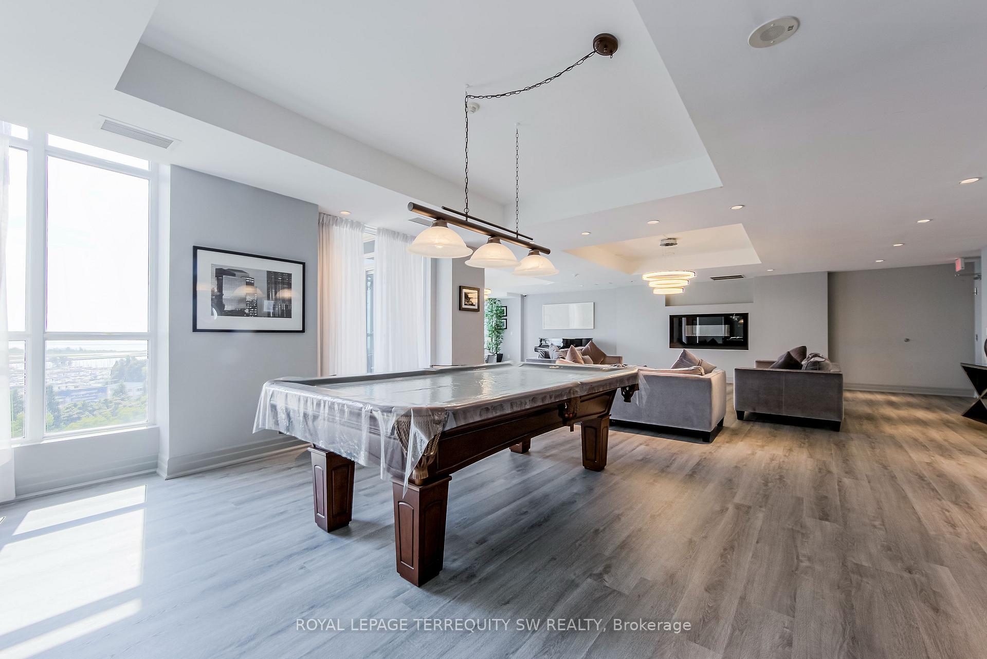 Photo 26 of Unit 912, 628 Fleet Street, Toronto, Niagara — HOMEH