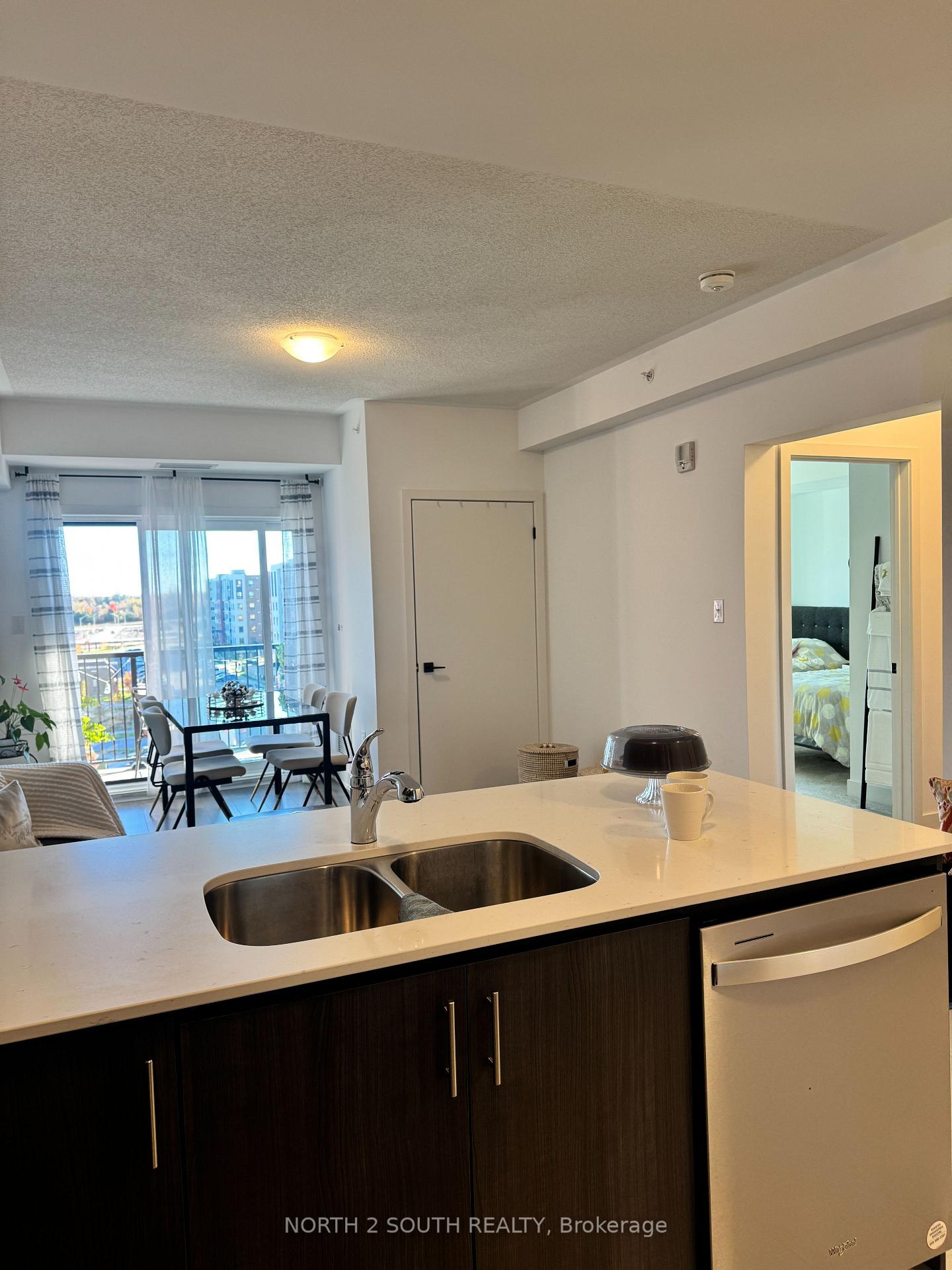 Photo 8 of Unit 509, 4 Spice Way, Barrie, Rural Barrie Southeast — HOMEH
