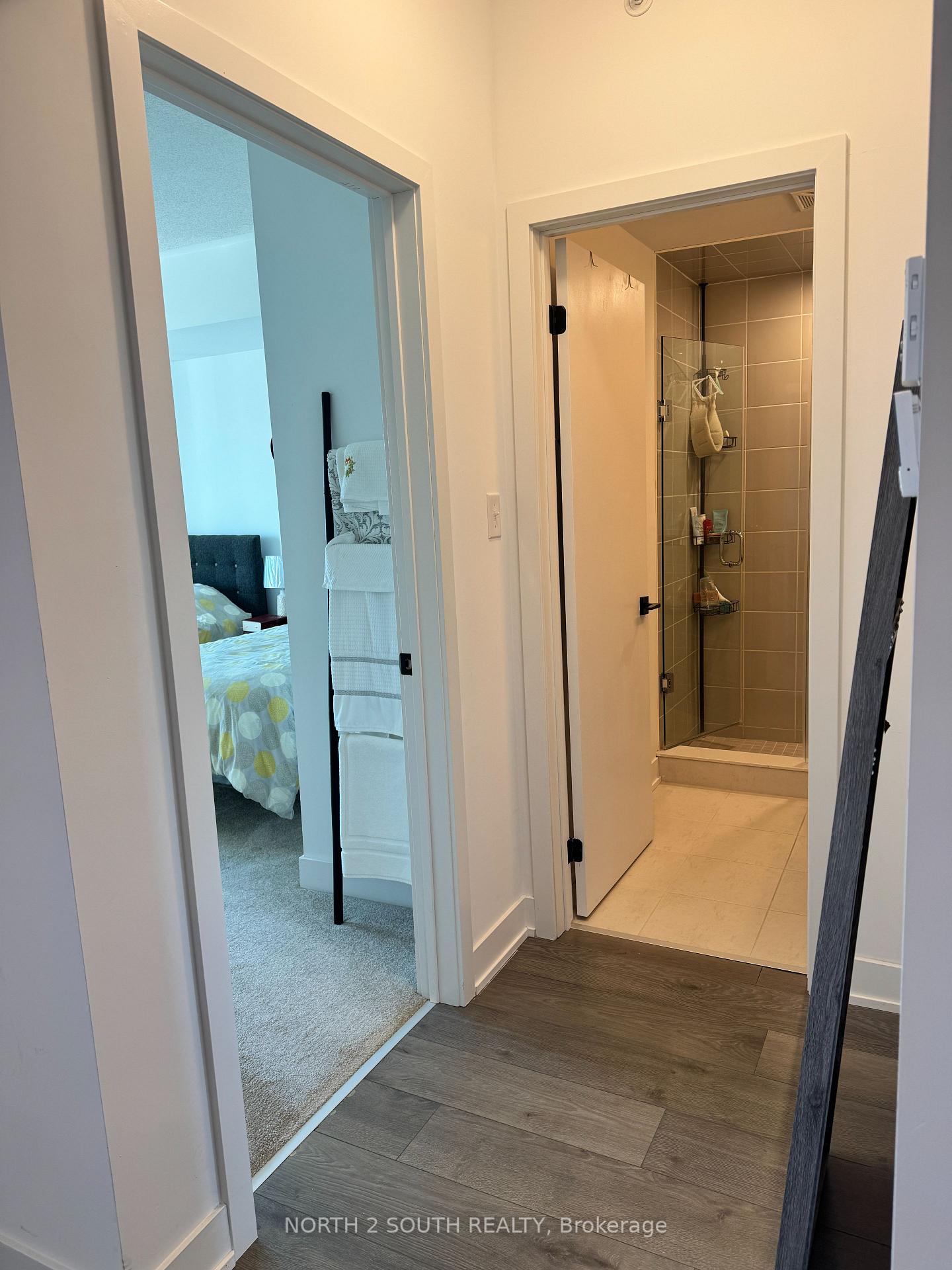 Photo 10 of Unit 509, 4 Spice Way, Barrie, Rural Barrie Southeast — HOMEH