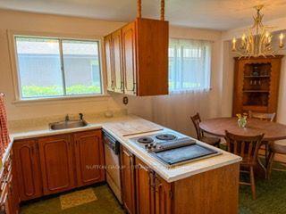 Photo 7 of 767 Claude Street, Ottawa, Castle Heights/Rideau High — HOMEH