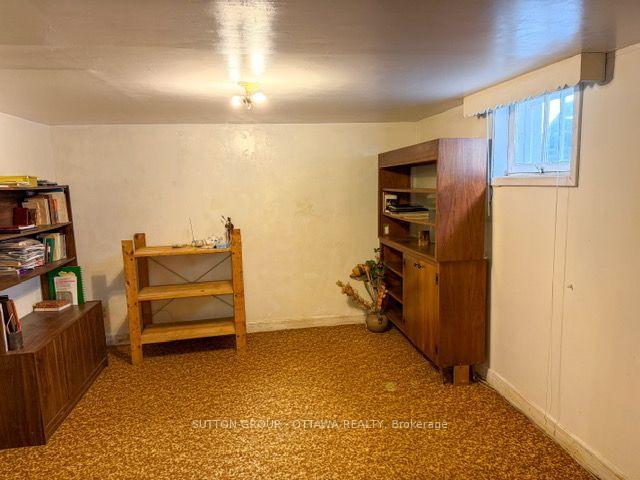 Photo 17 of 767 Claude Street, Ottawa, Castle Heights/Rideau High — HOMEH