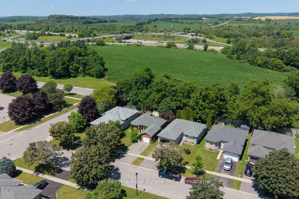 Photo 2 of 1104 Tillison Avenue, Cobourg — HOMEH