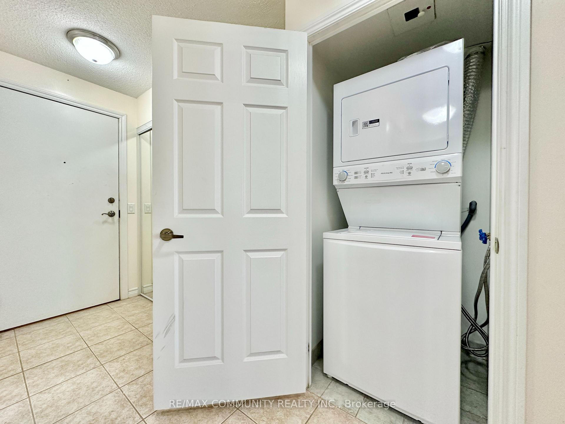 Photo 13 of Unit 2808, 710 Humberwood Boulevard, Etobicoke, West Humber-Clairville — HOMEH