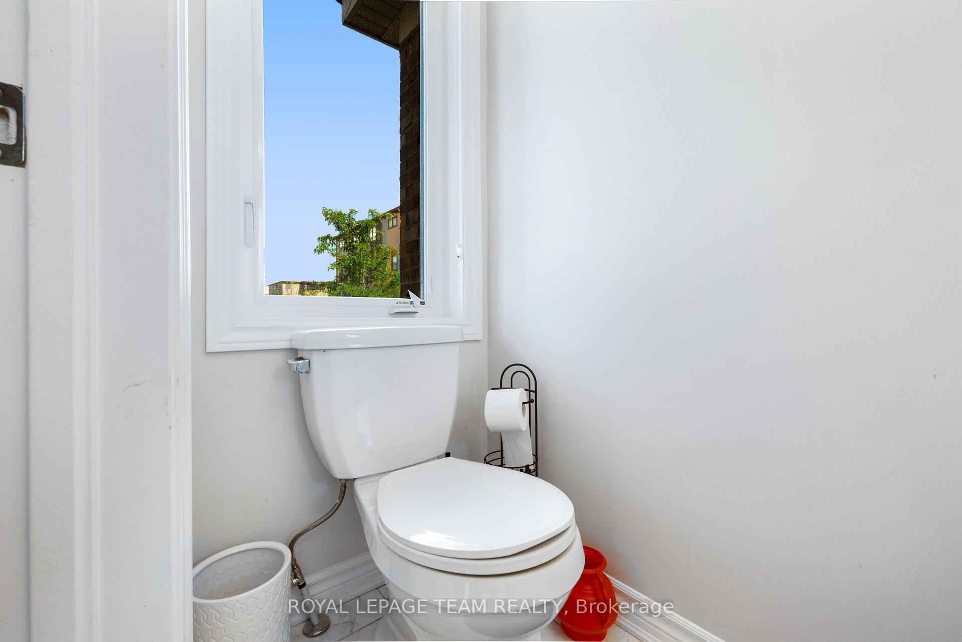Photo 6 of 4124 Obsidian Street, Ottawa, Barrhaven - Half Moon Bay — HOMEH